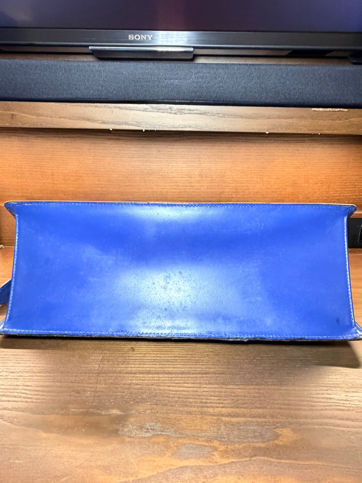 Louis Vuitton Vintage Sac Triangle – Toledo Blue Epi Leather