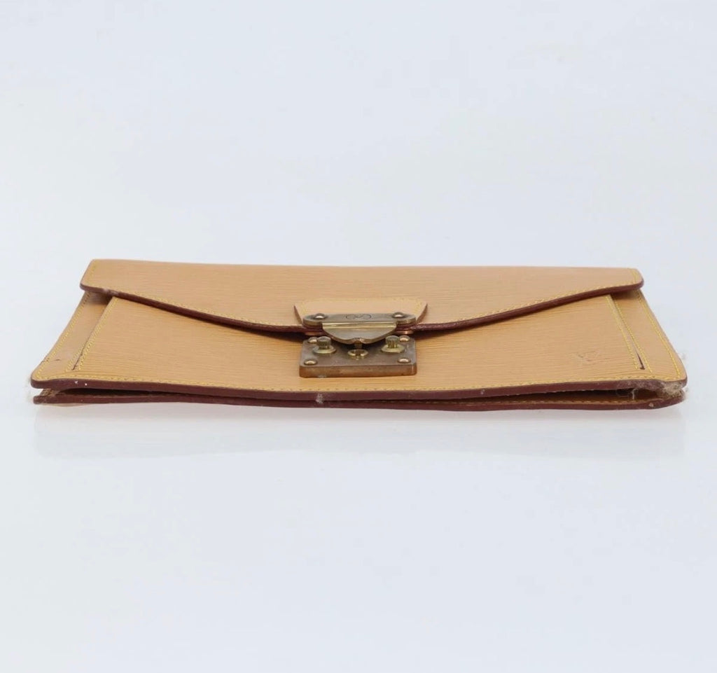 Louis Vuitton Epi Série Dragonne Clutch – Beige