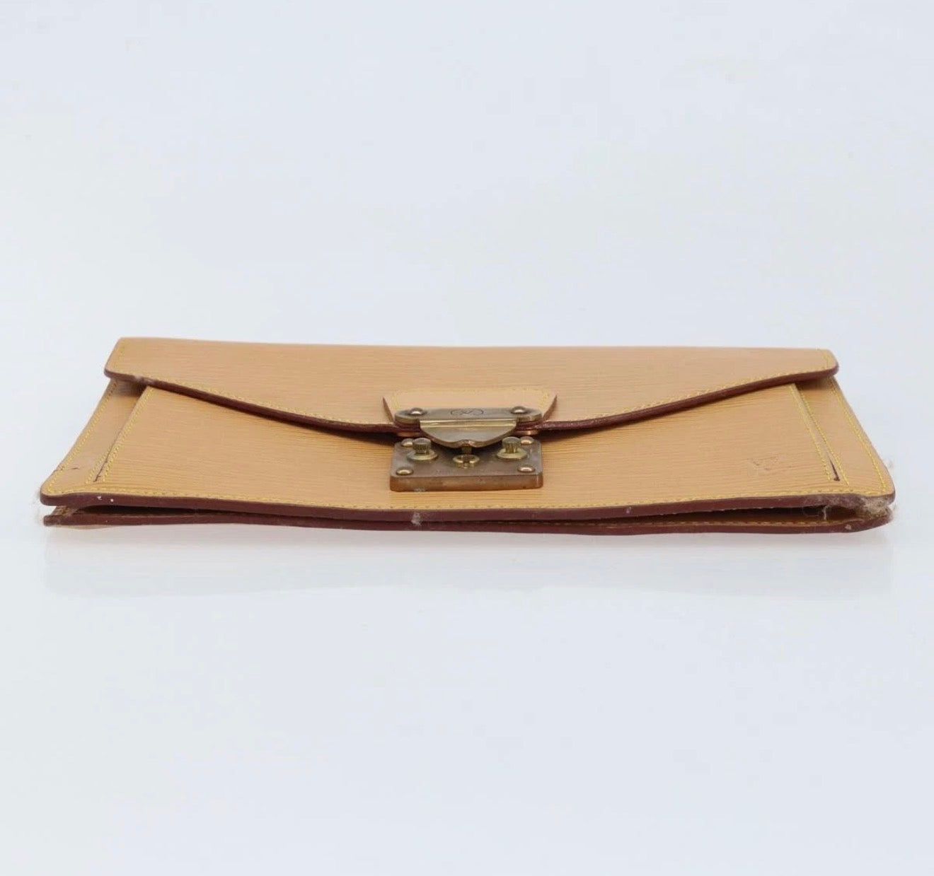 Louis Vuitton Epi Série Dragonne Clutch – Beige