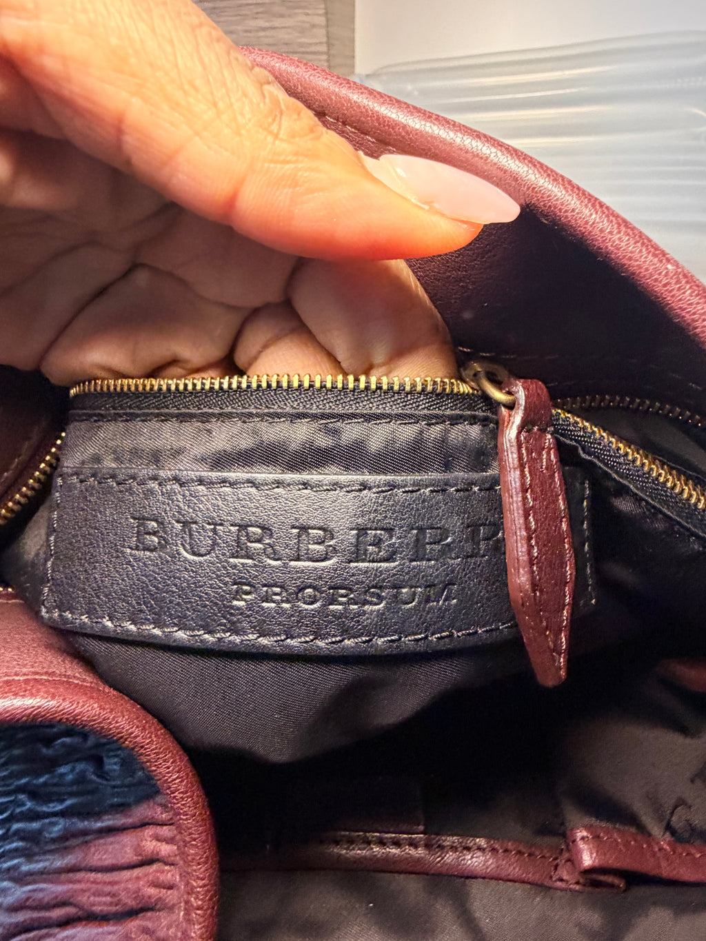 Burberry Prorsum Burgundy Ruched Leather Hobo Bag – Runway Era