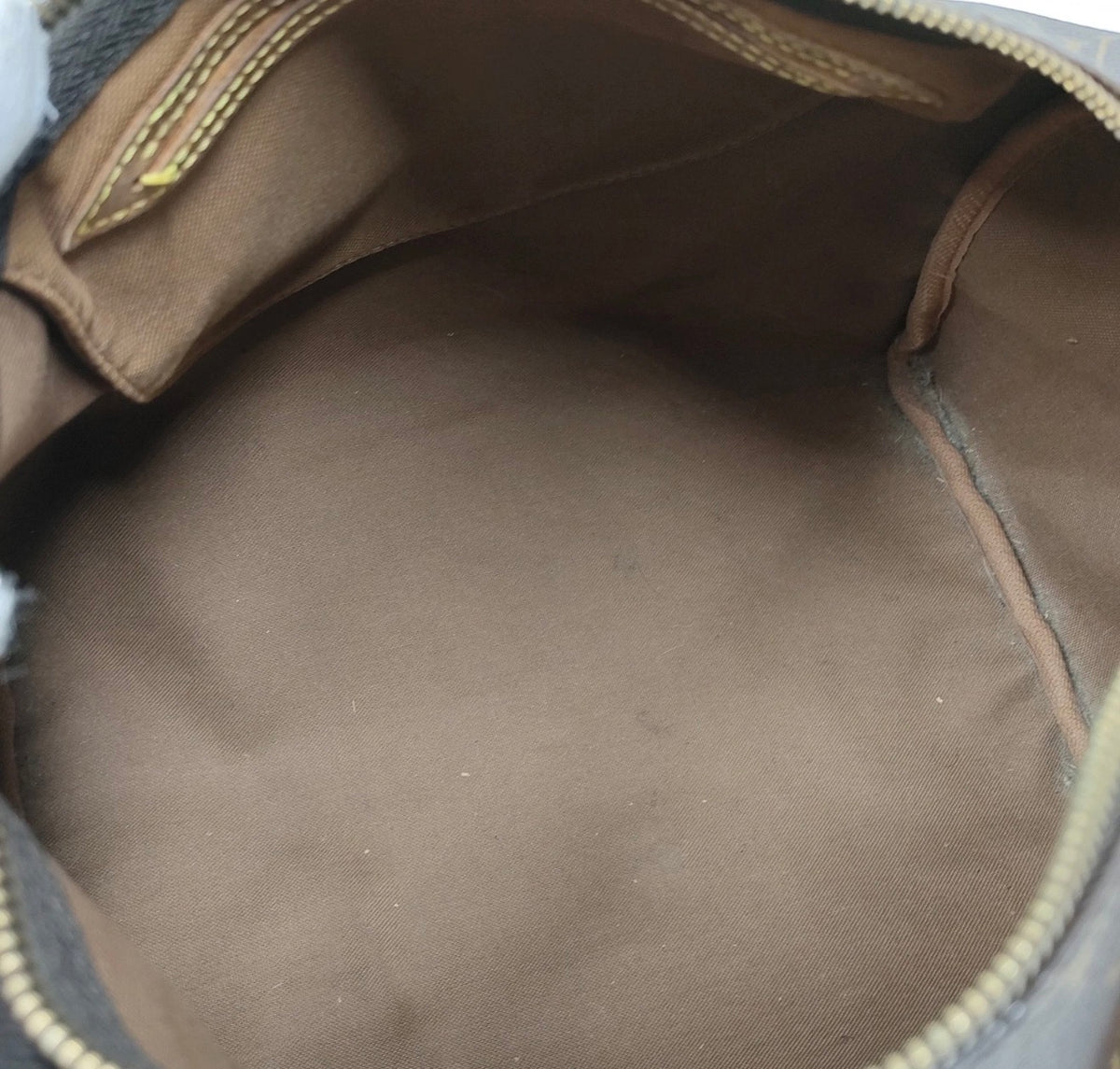 Louis Vuitton Monogram Speedy 30