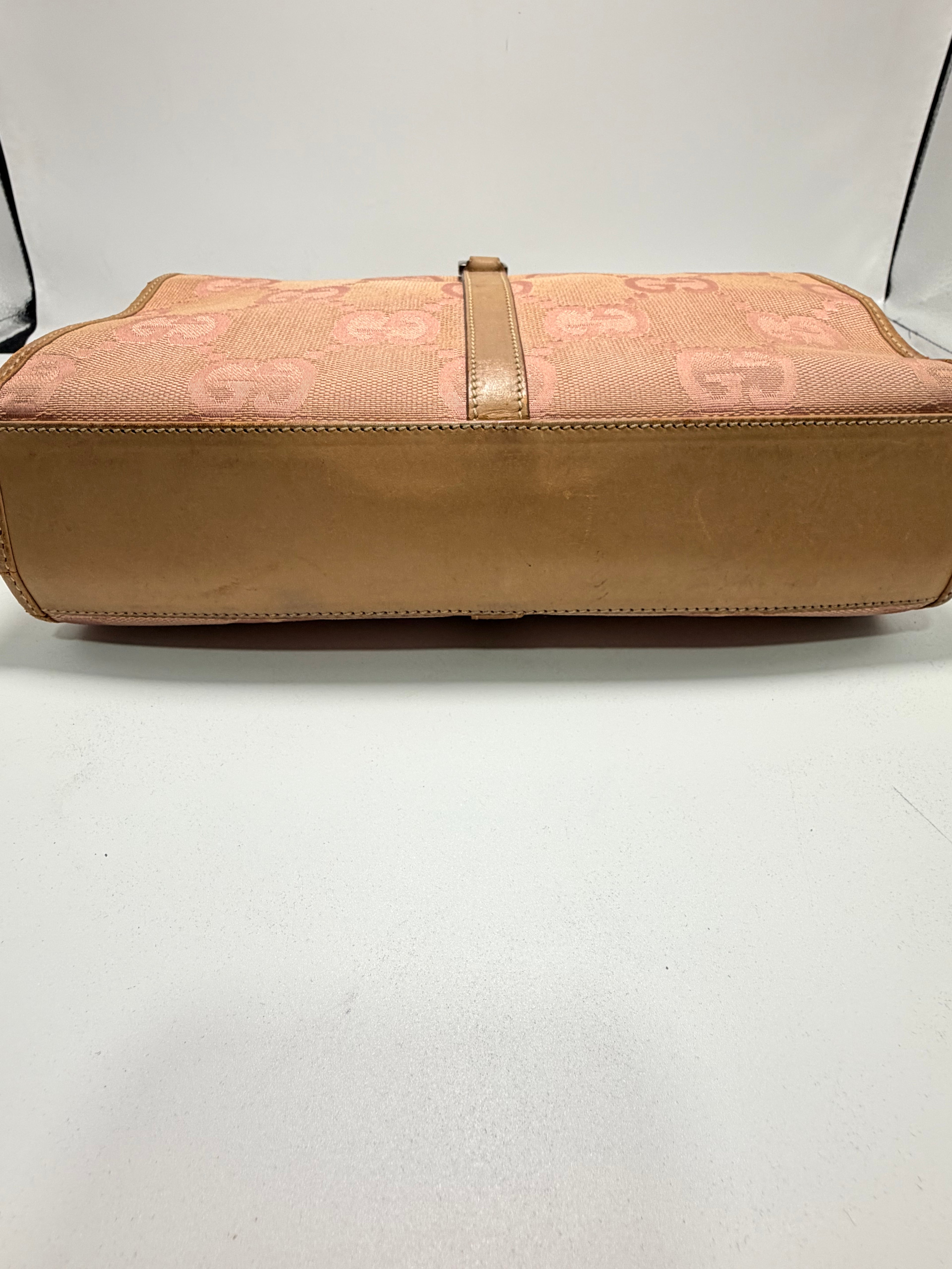 Gucci Jackie Jumbo GG Canvas Handbag – Pink