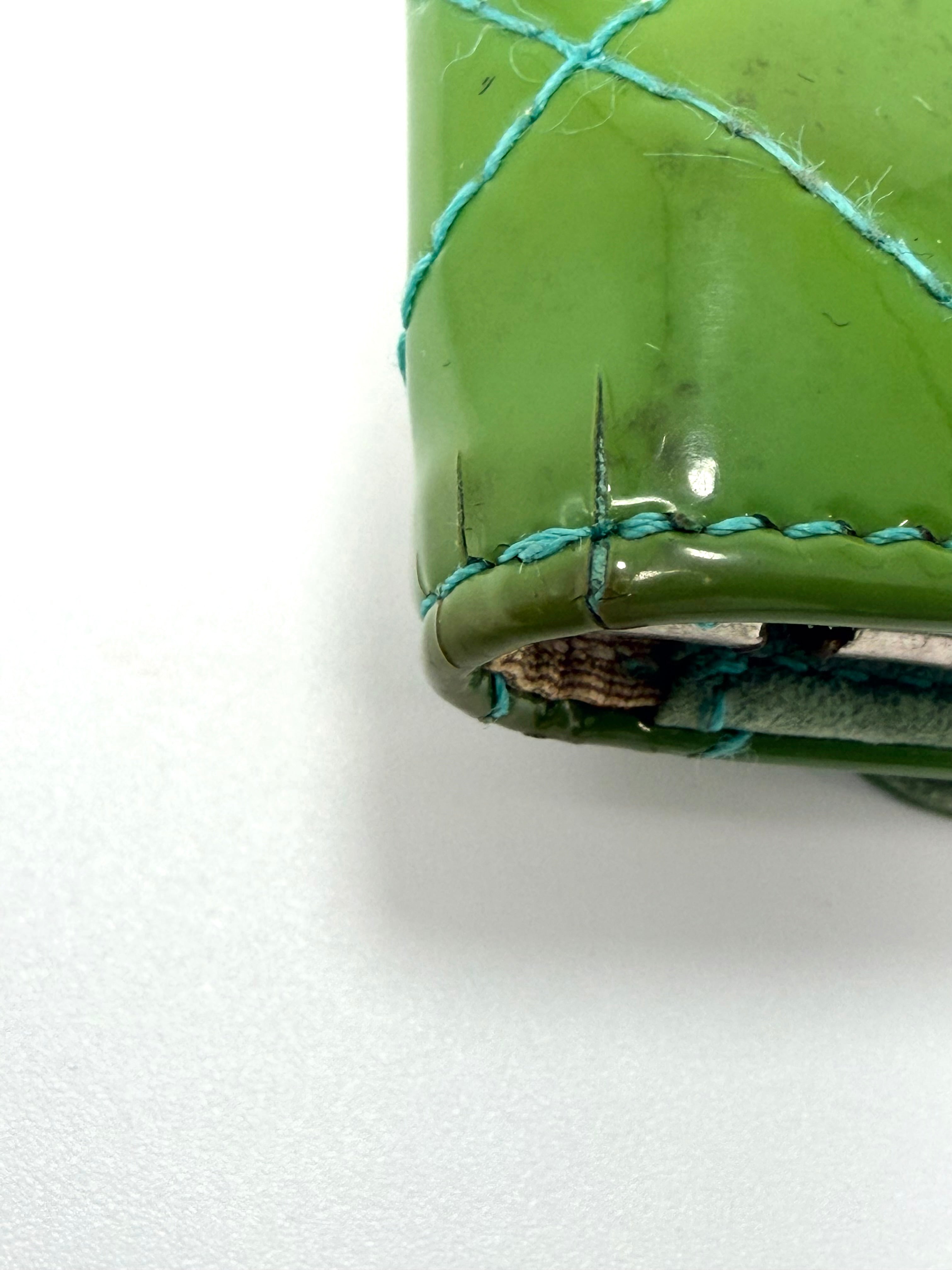 CHANEL Patent Leather Key Case / Wallet – Green with Silver CC Hardware