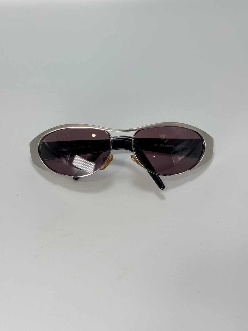 Gucci Oval Sunglasses