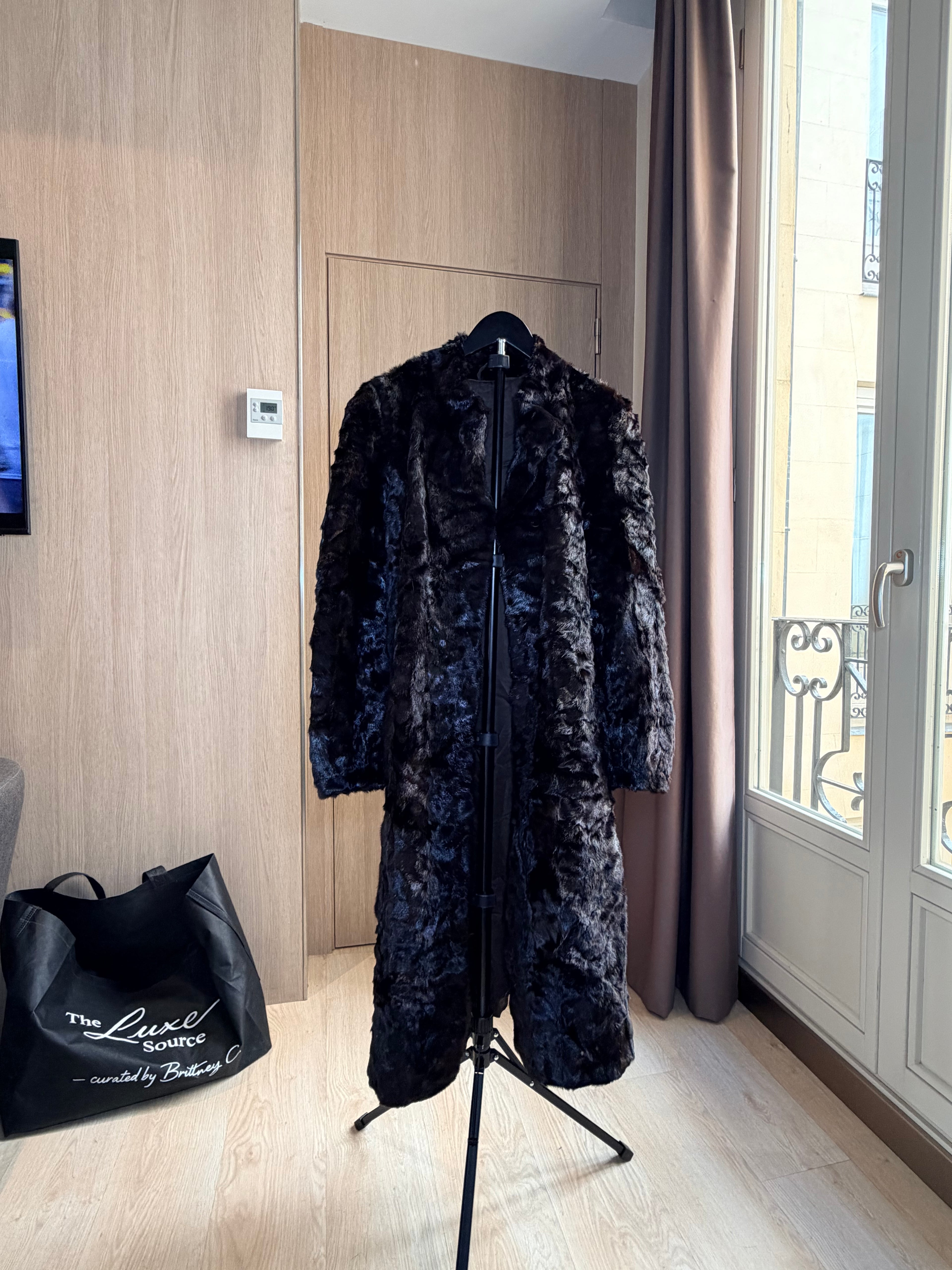 Vintage Black Persian Lamb Fur Coat – Medium -027