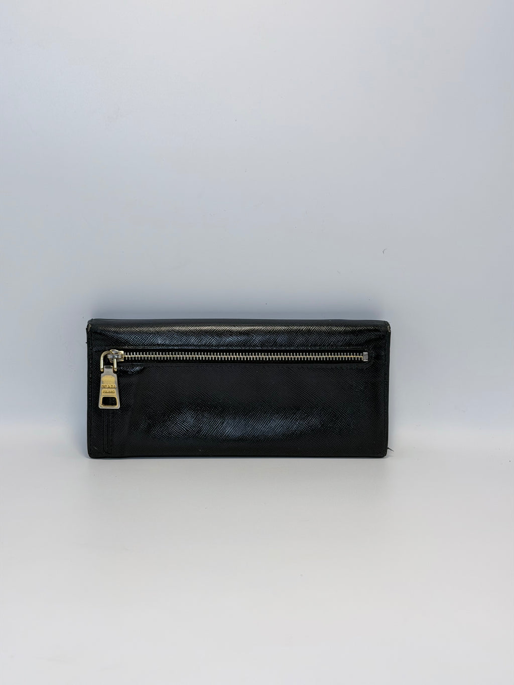 Vintage Prada Wallet – Black Saffiano Leather