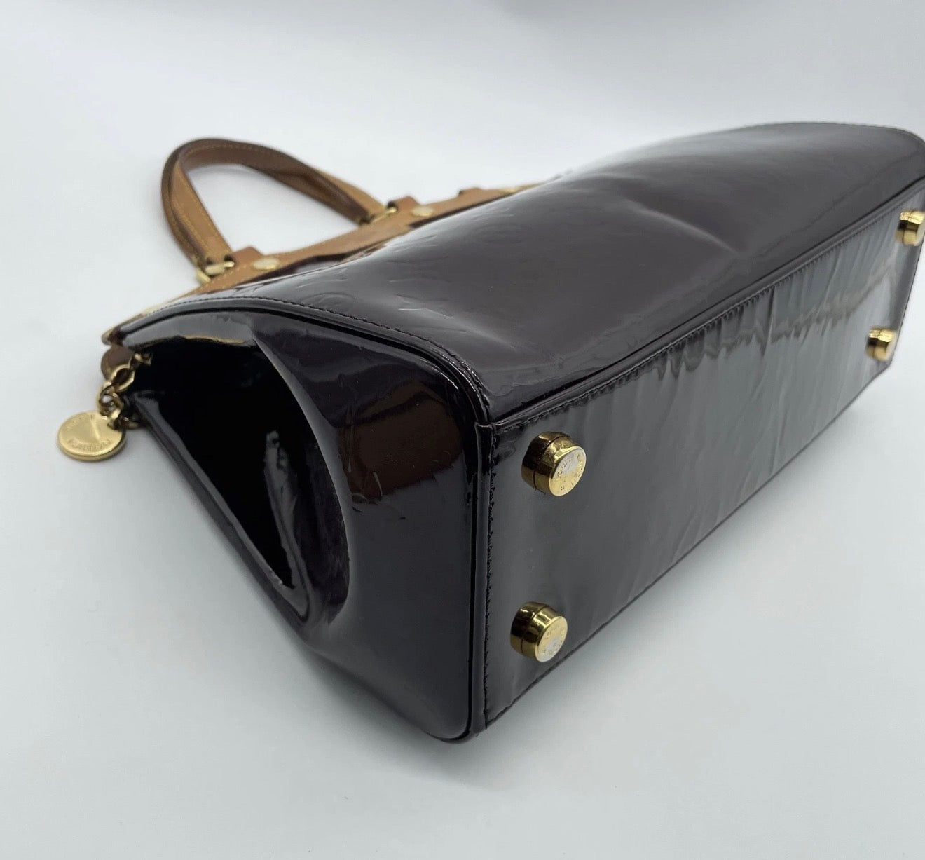 Louis Vuitton Vernis Brea MM Shoulder Bag with Dustbag and Authenticity certificate