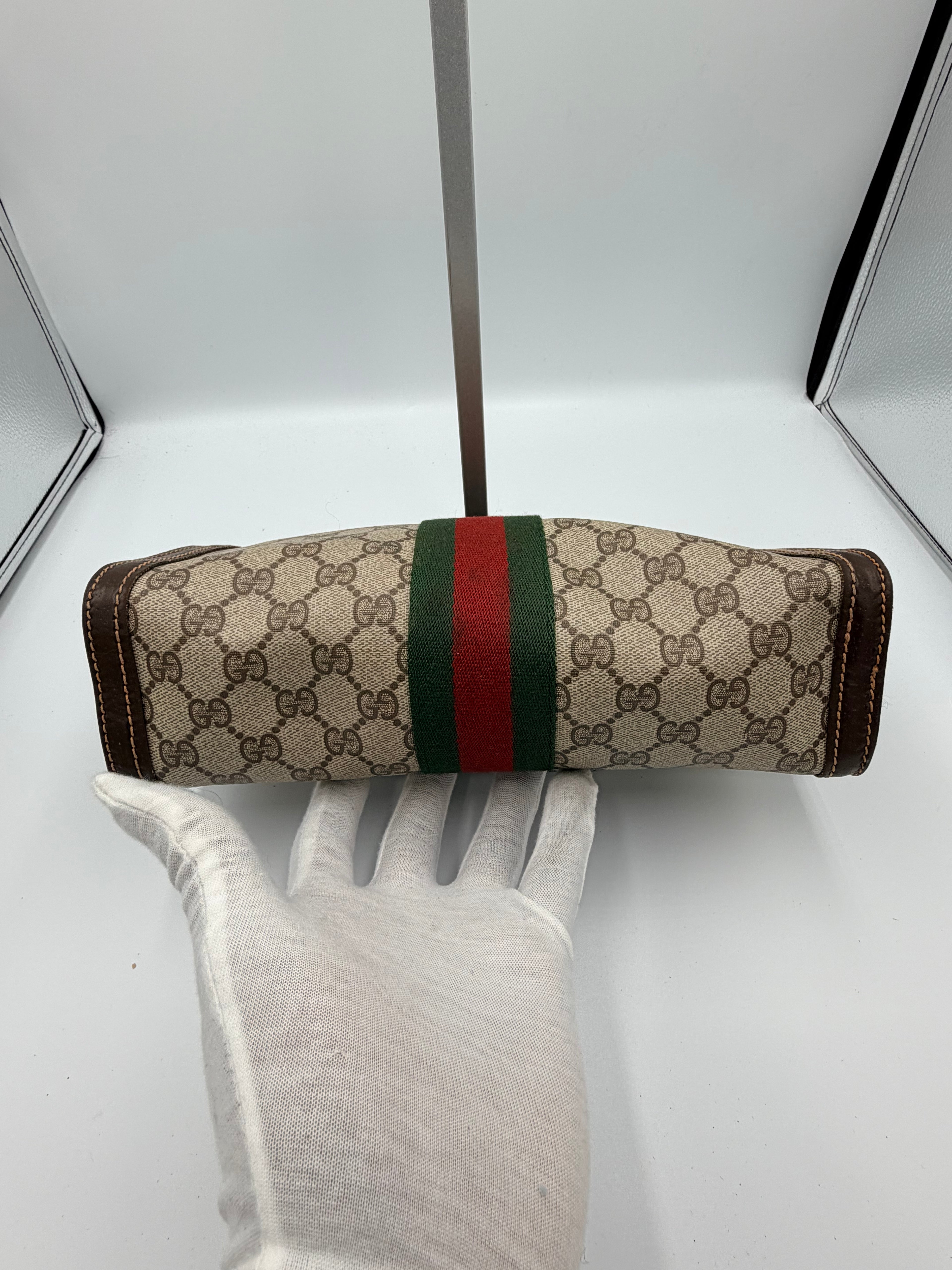 GUCCI GG Supreme Web Clutch (Large) Brown