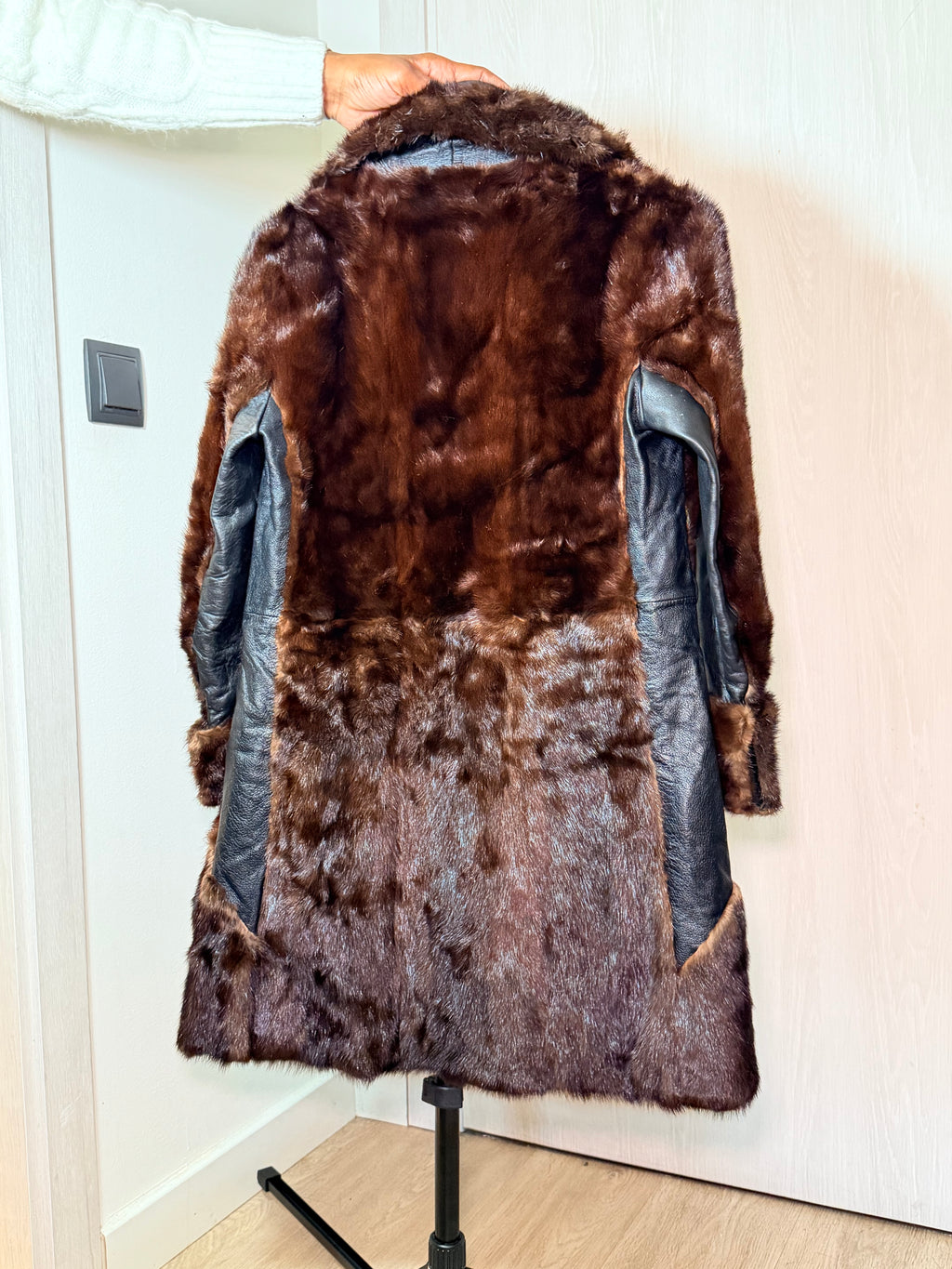 Vintage Brown Mink Fur & Leather Coat – XSmall