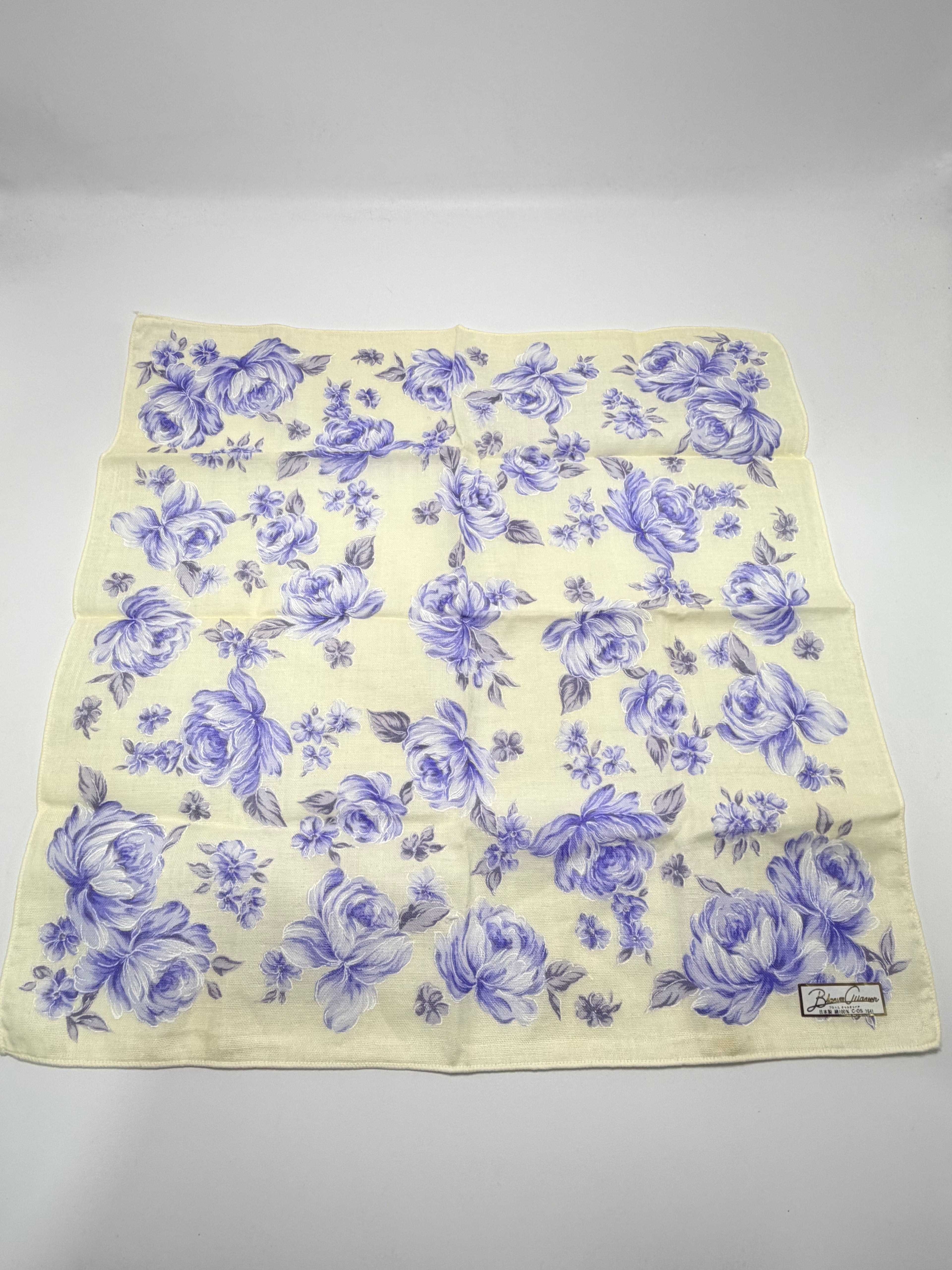 Vintage Floral Cotton Scarf – Lavender & Cream