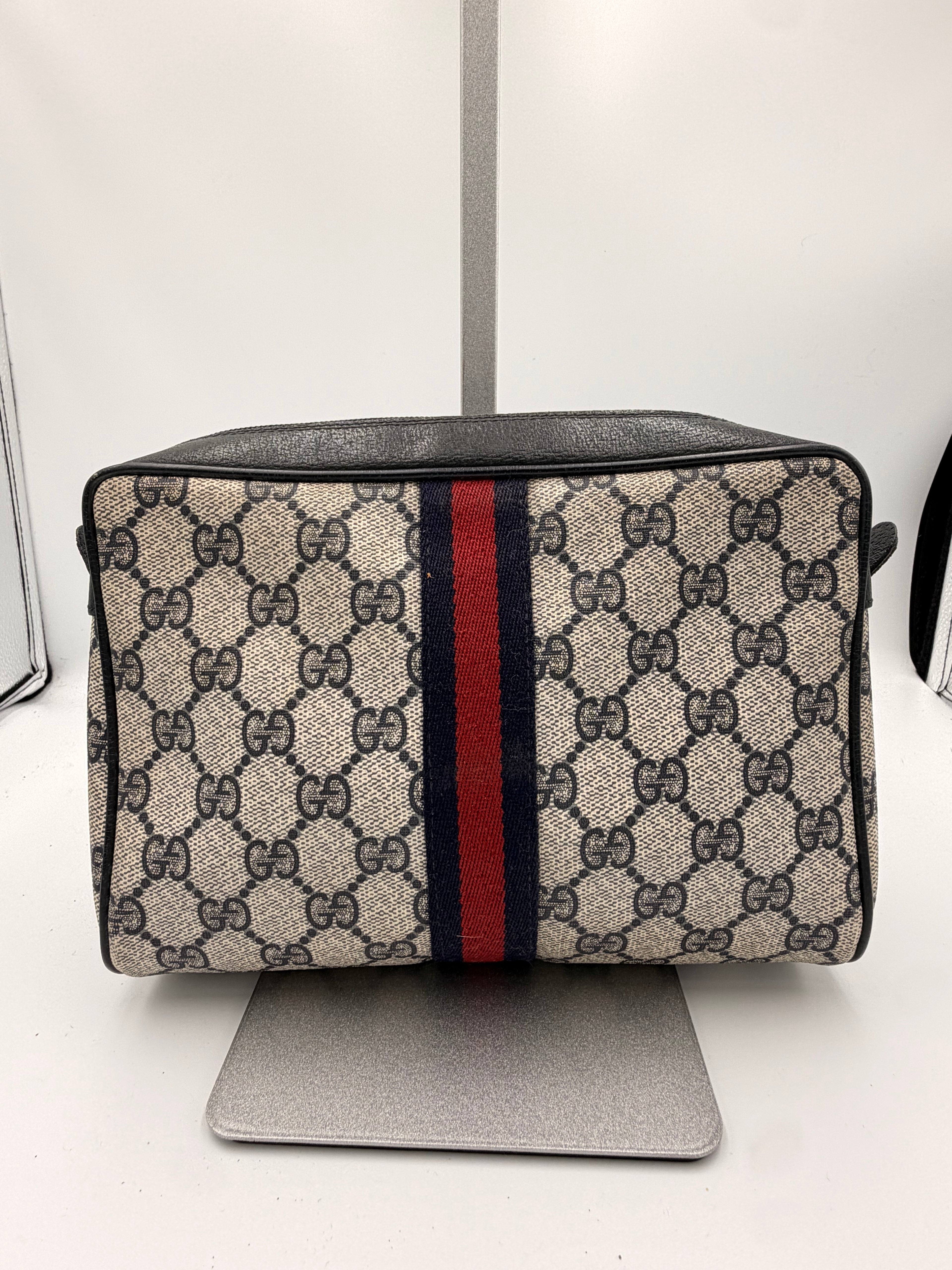 Gucci GG Supreme Web Travel Pouch / Toiletry Case - Blue