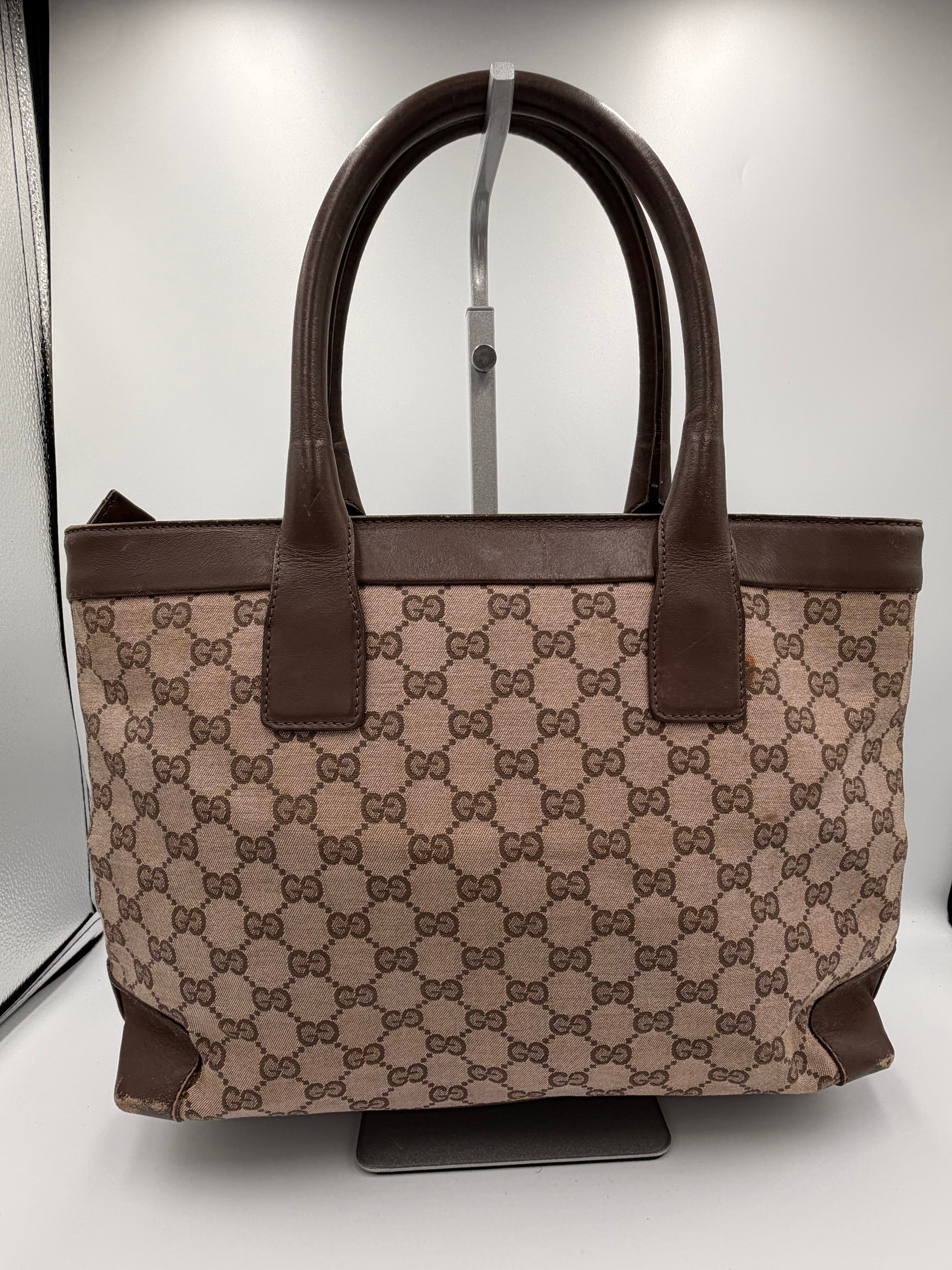 Gucci GG Canvas Shoulder Tote (Beige/Brown)