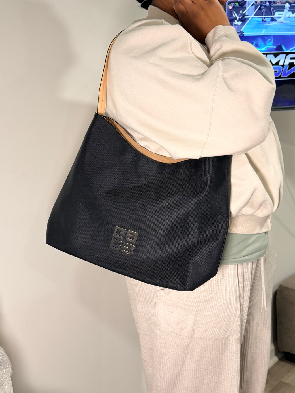 Givenchy Vintage 4G Logo Shoulder Tote