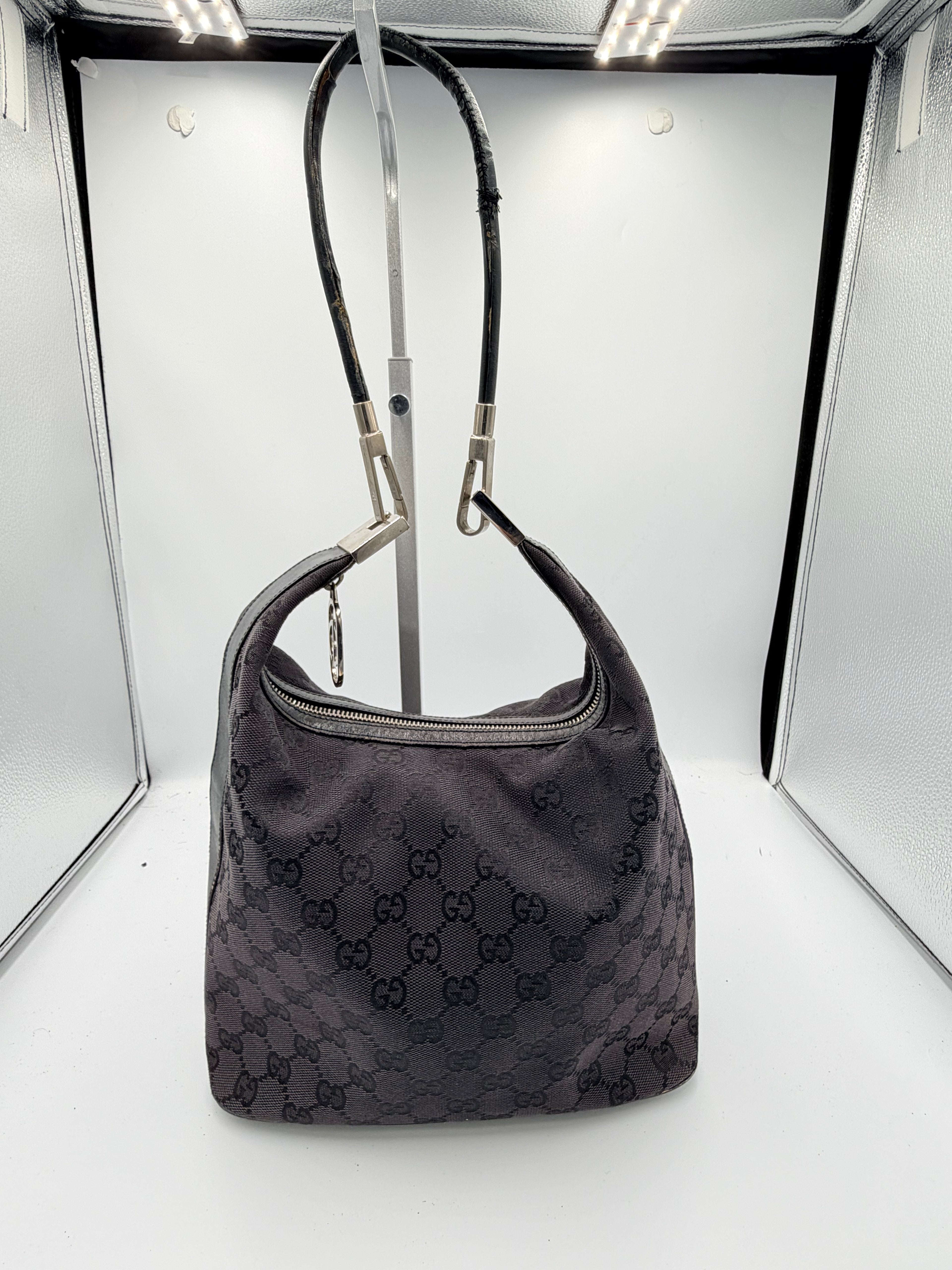 Gucci GG Canvas Shoulder Bag (Navy Blue)