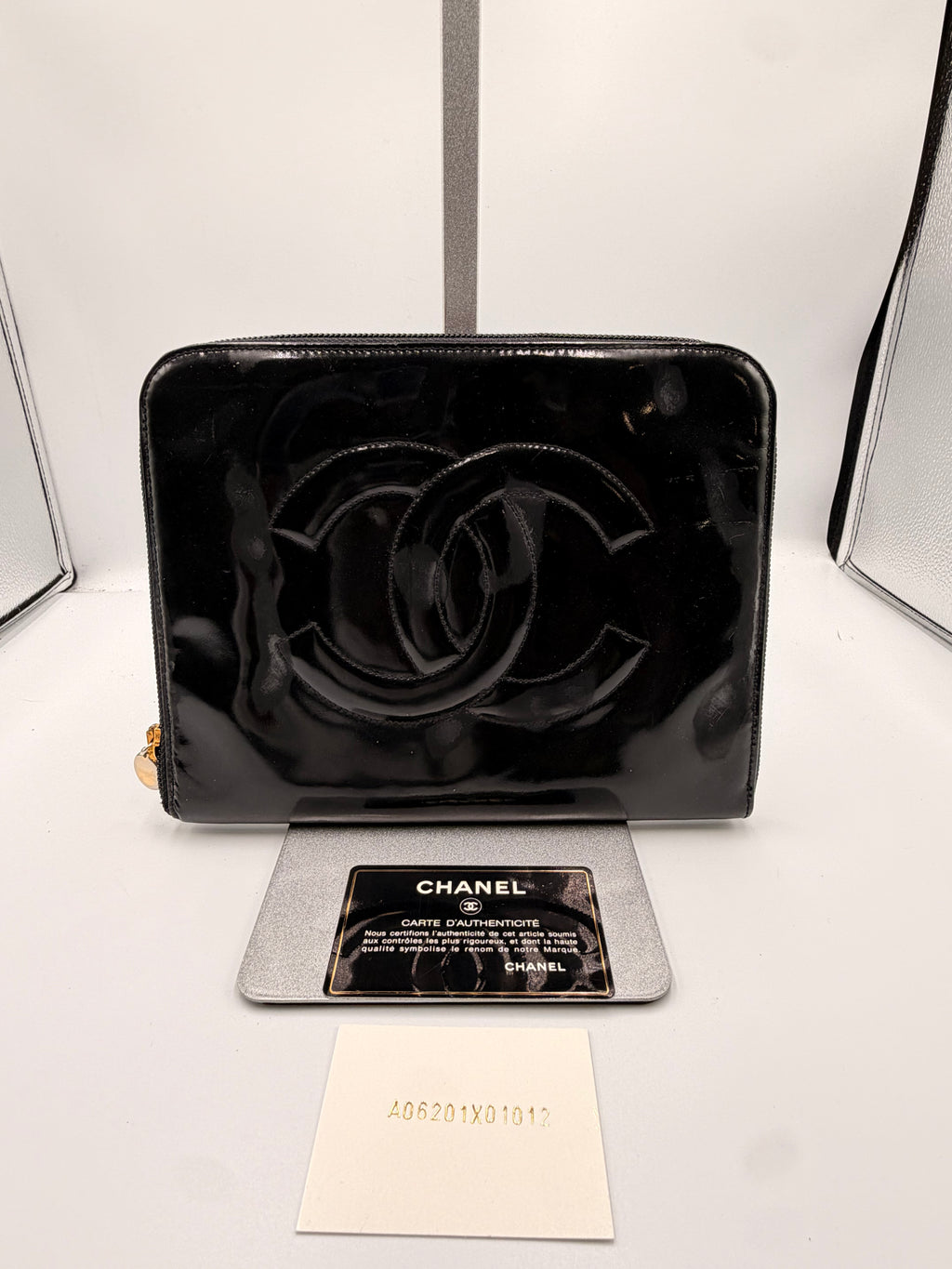 Chanel Vintage Black Patent Leather Oversized CC Zip-Around Clutch/ Pouch