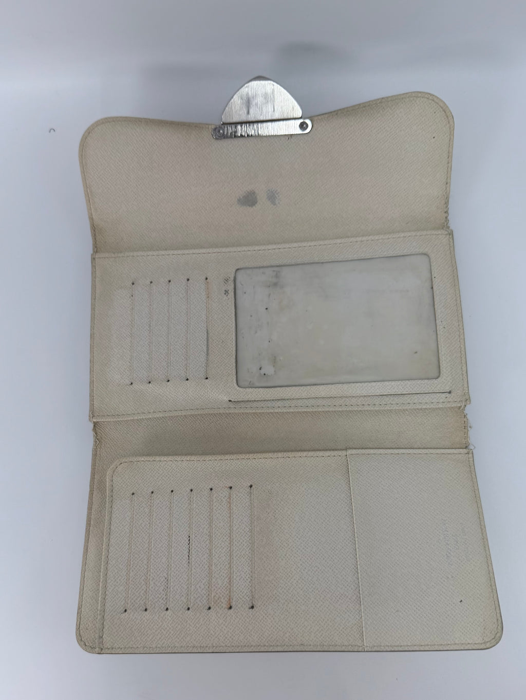White Epi Louis Vuitton Wallet