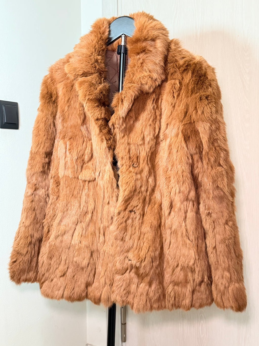 Vintage Real Fox Fur Coat – Warm Ginger Brown (Small / Medium)