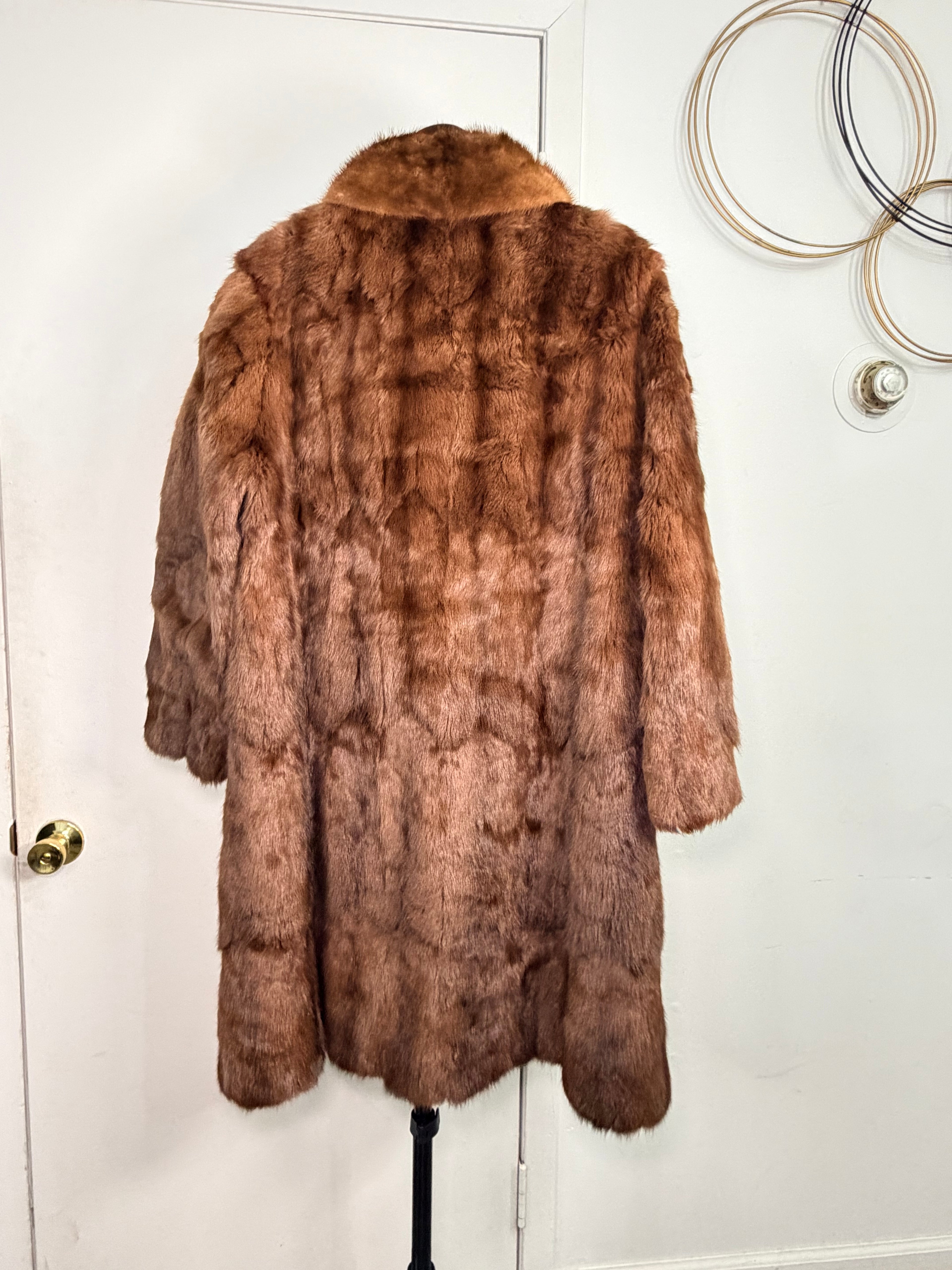 Vintage Mink Fur Coat with Fox Collar – Deep Brown (XL / 1X)