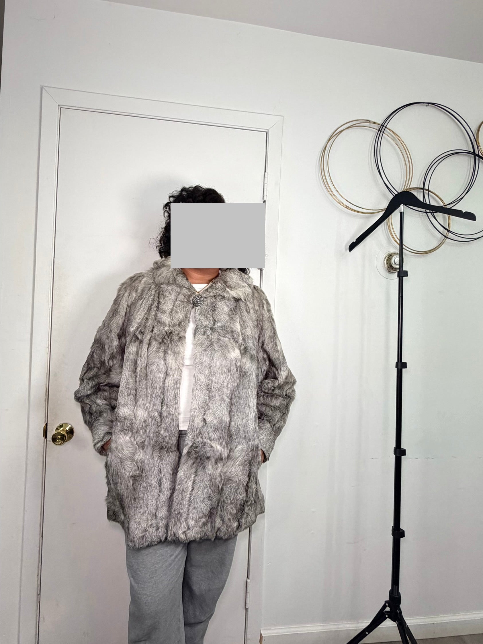Vintage Rabbit Fur Coat – Silver Gray (Large / XL)