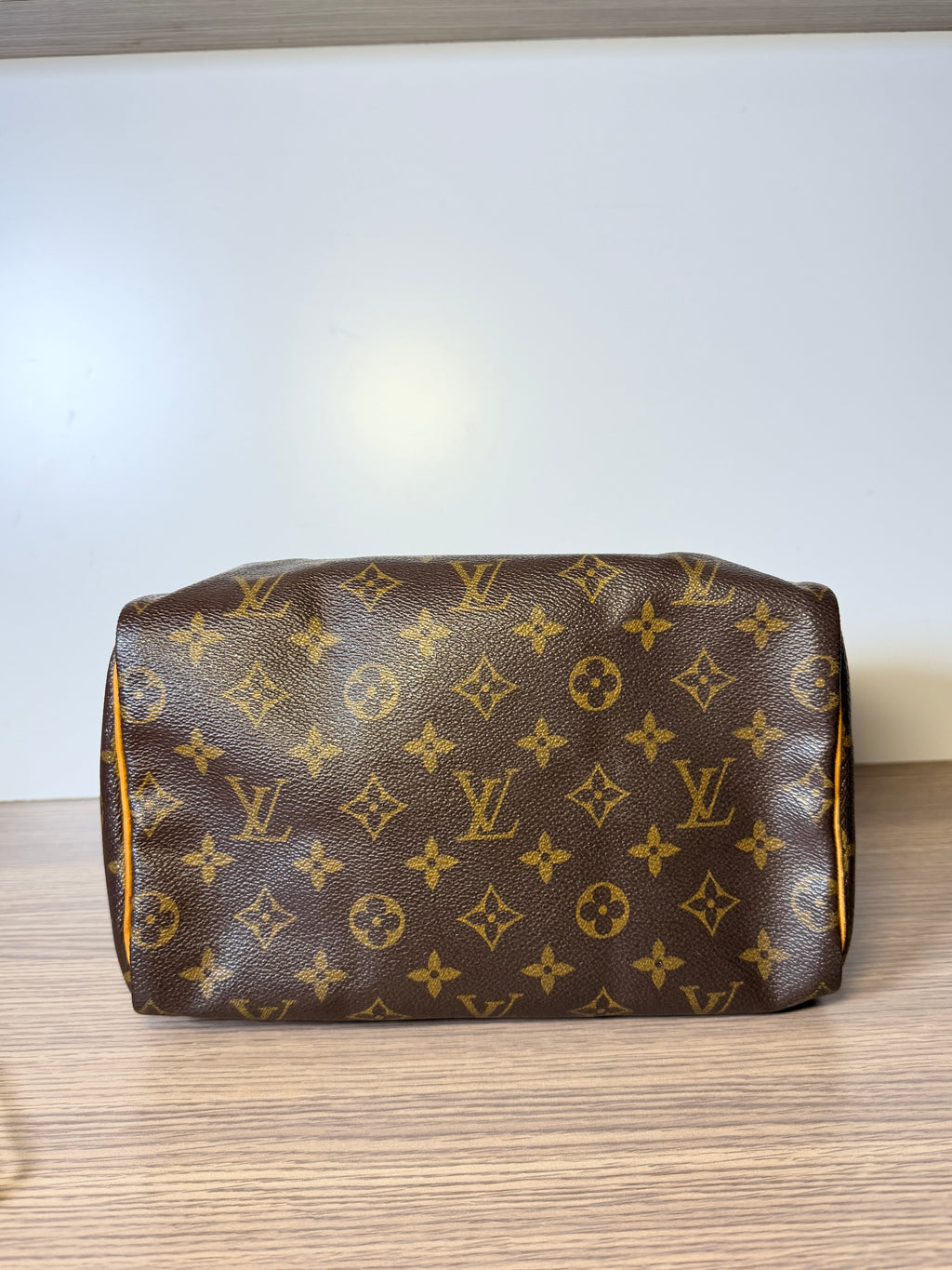 Louis Vuitton Monogram Speedy 25