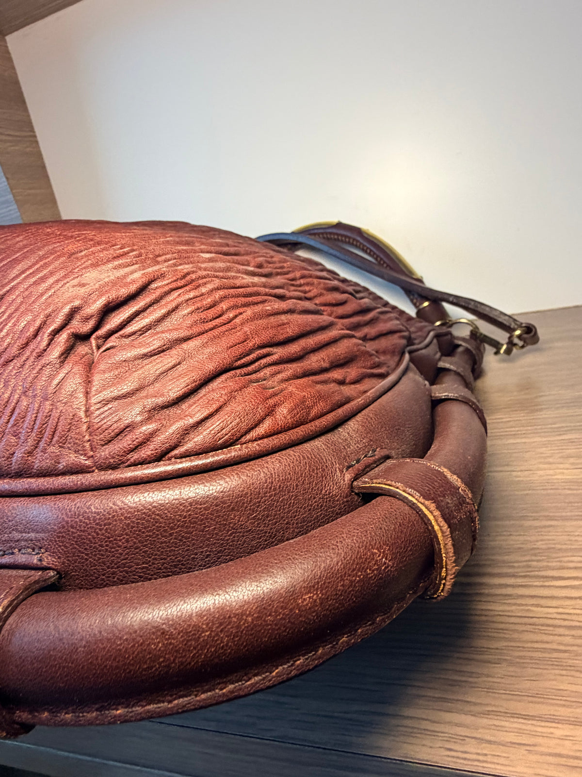 Burberry Prorsum Burgundy Ruched Leather Hobo Bag – Runway Era