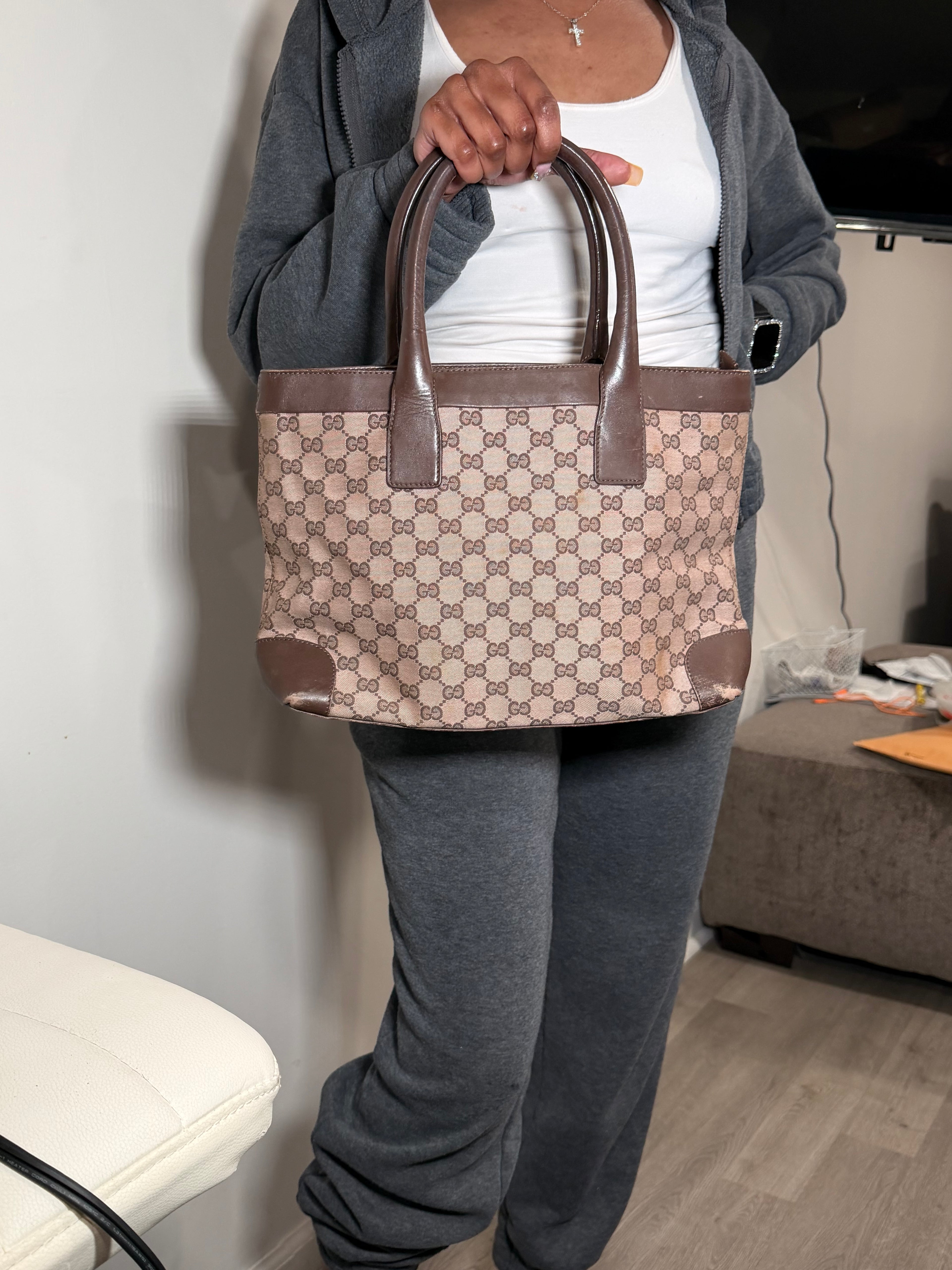 Gucci GG Canvas Shoulder Tote (Beige/Brown)