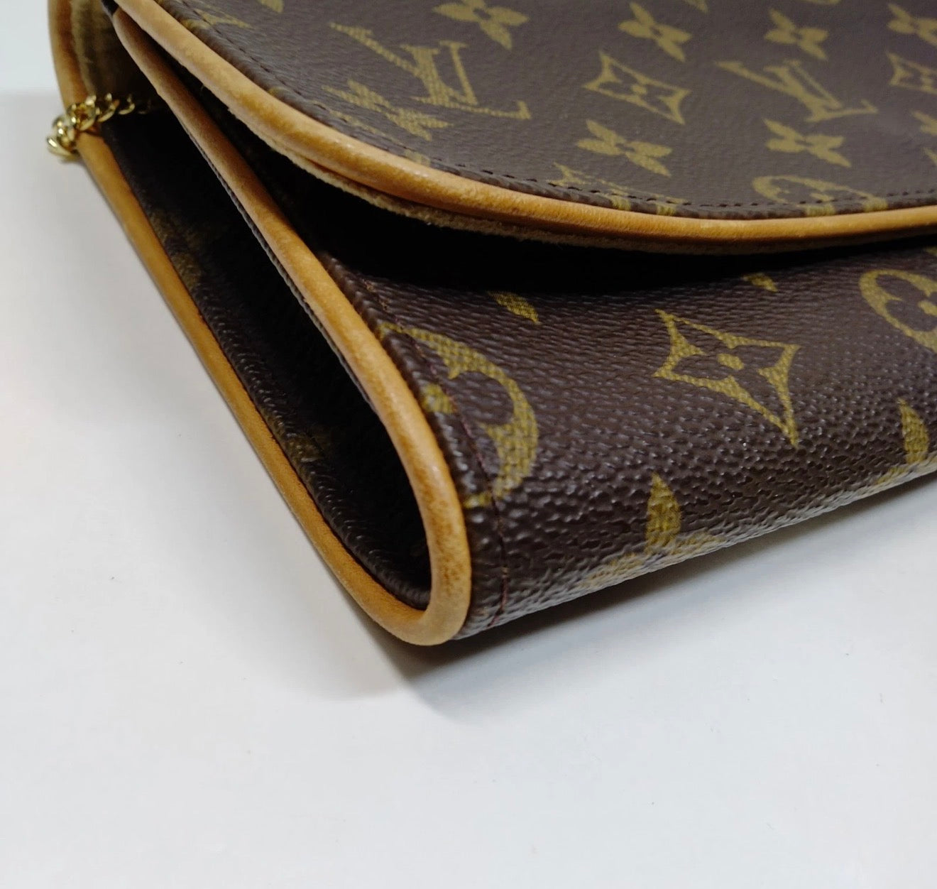 Louis Vuitton Monogram Pochette Twin GM