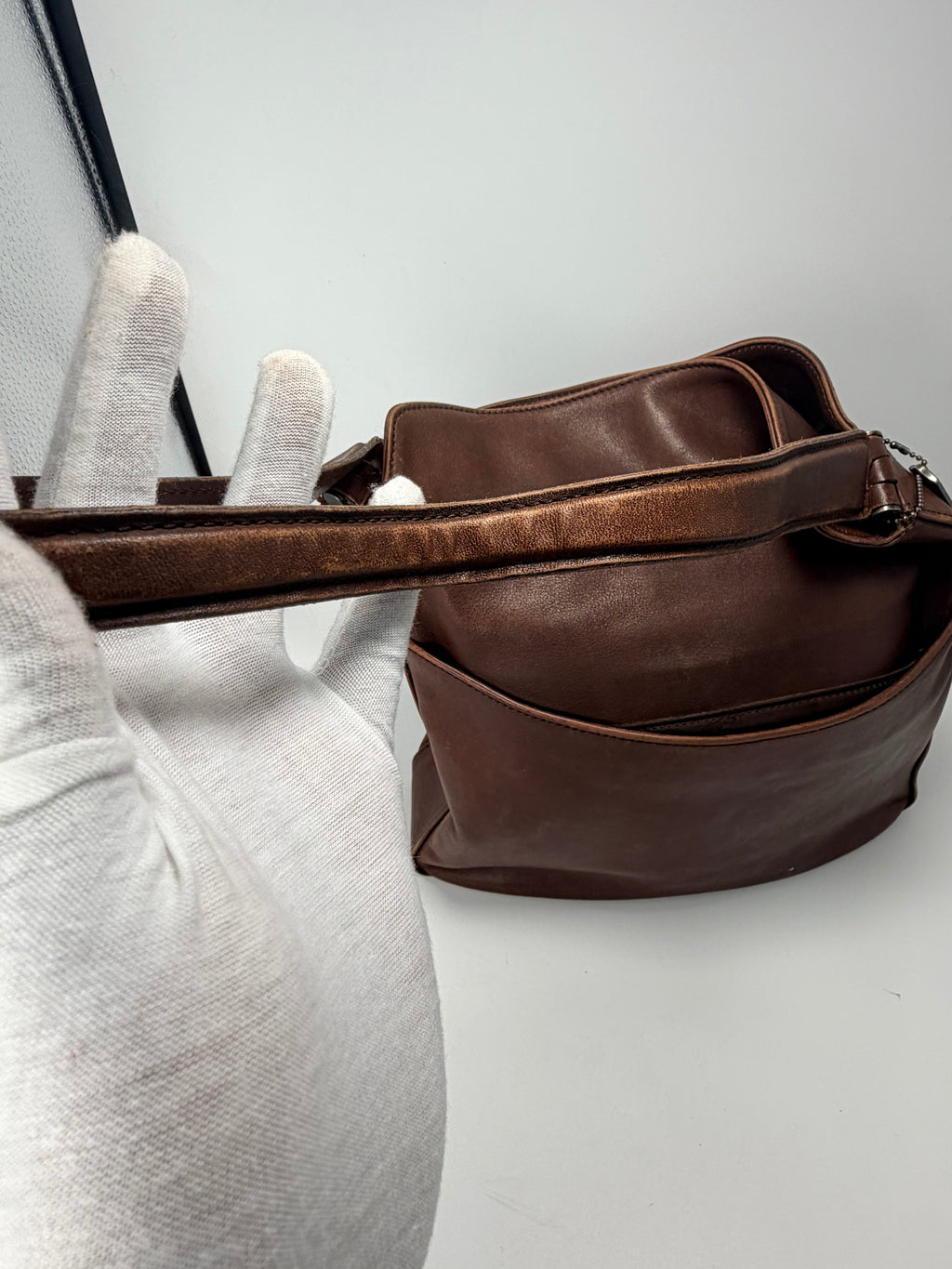 Coach Vintage Leather Shoulder Bag – Brown