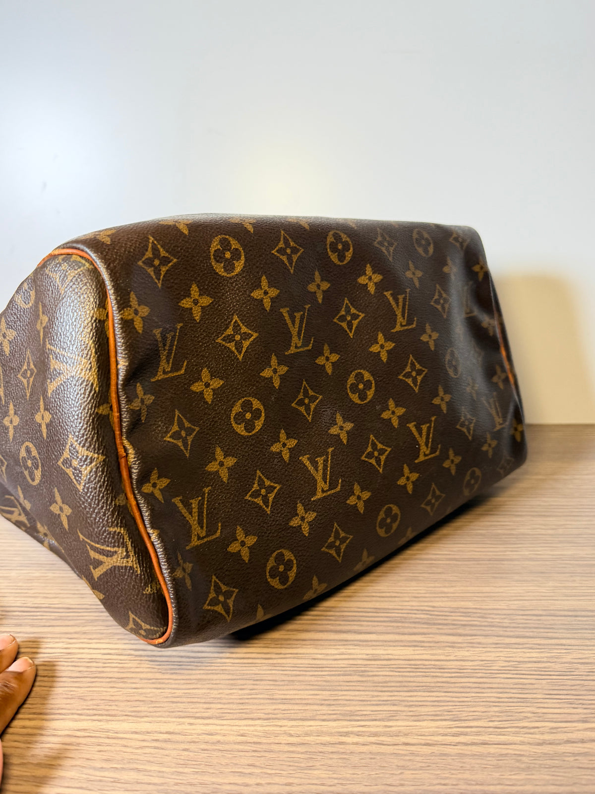 Louis Vuitton Monogram Speedy 30