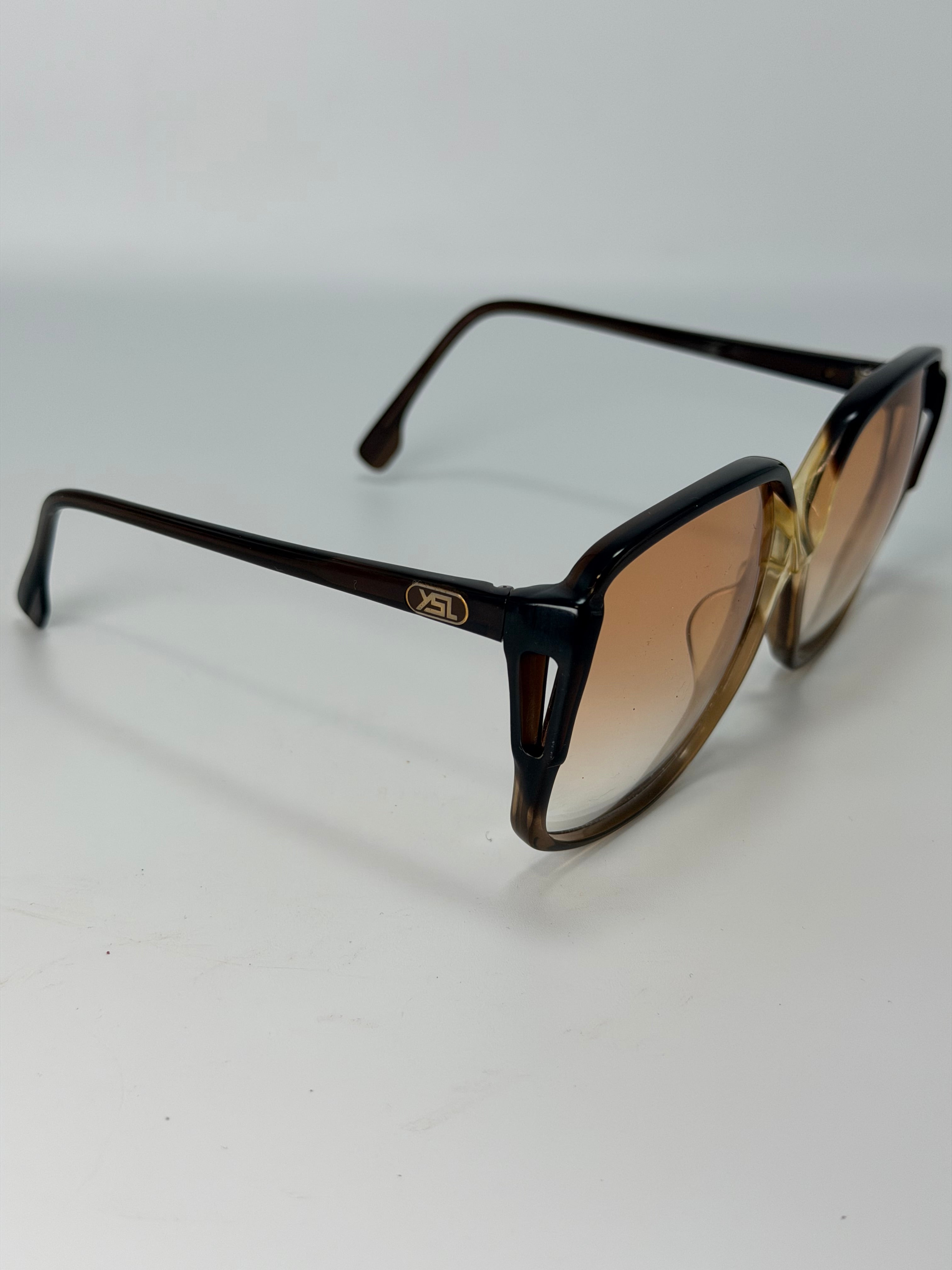 Yves Saint Laurent (YSL) Oversized Sunglasses