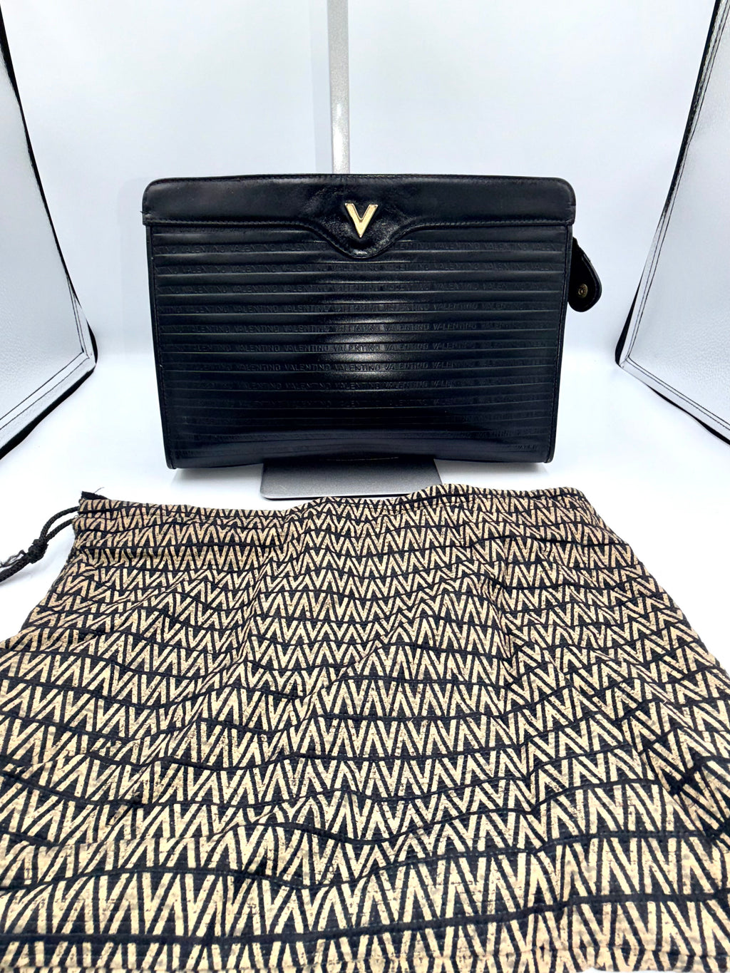 Valentino Garavani V Logo Leather Clutch – Black (with Dust Bag)