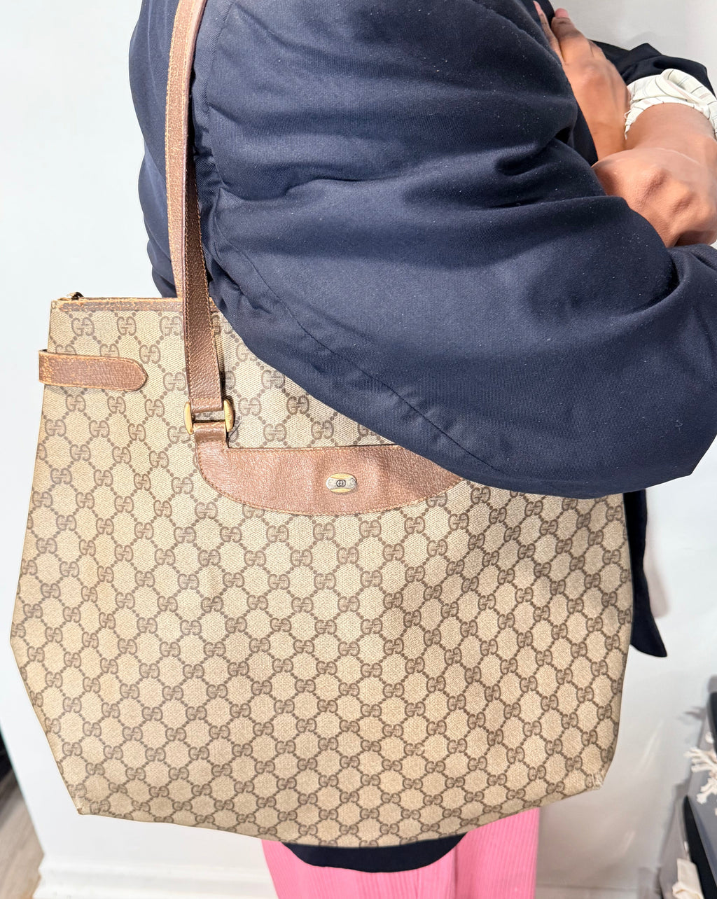 Gucci GG Supreme Large Tote Bag