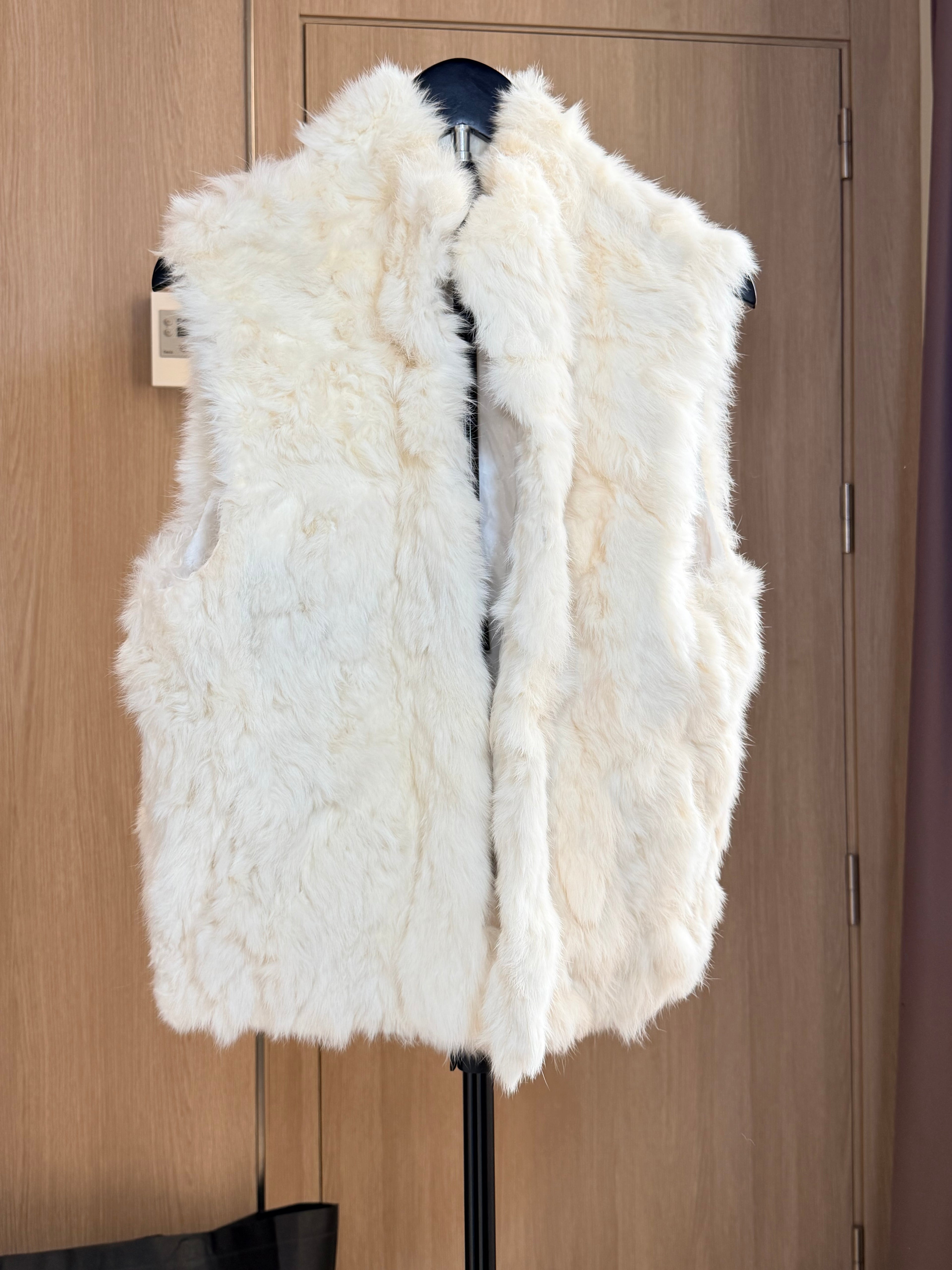 Vintage White Rabbit Fur Vest - XS - 009