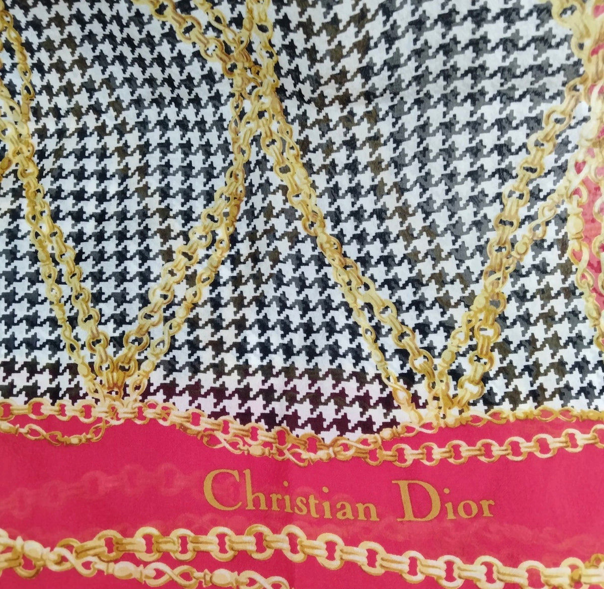 Christian Dior Houndstooth & Chain Print Silk Scarf – Red, Black & Gold