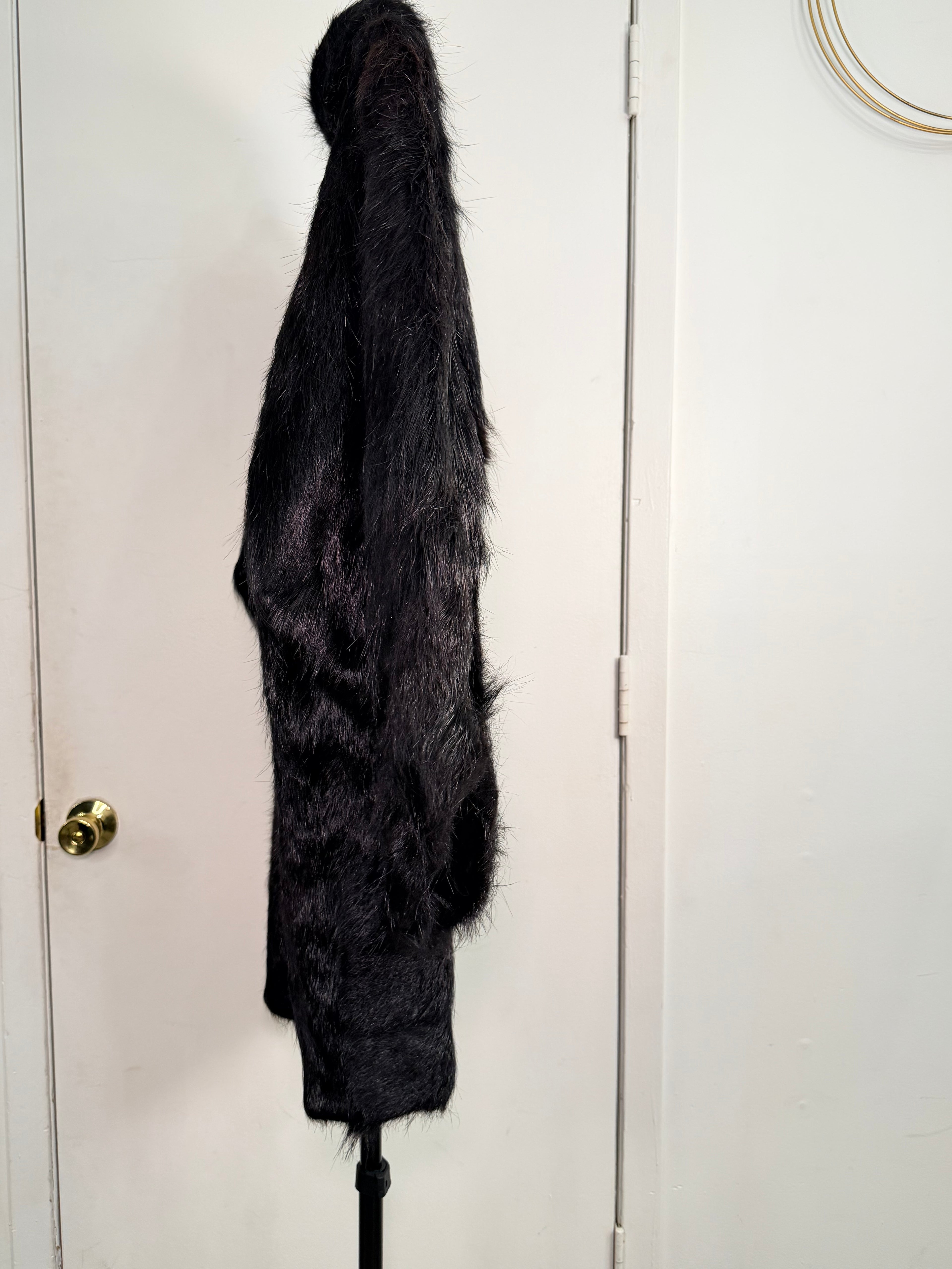 Vintage Beaver Fur Coat – Deep Espresso Black (Large / XL)