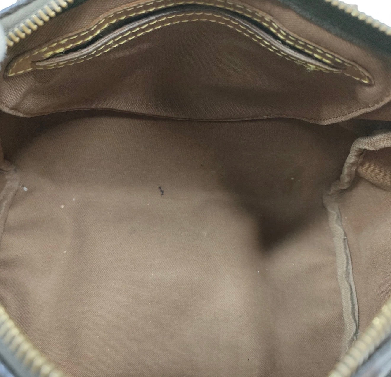 Louis Vuitton Speedy 25 Monogram Canvas – All Tabs