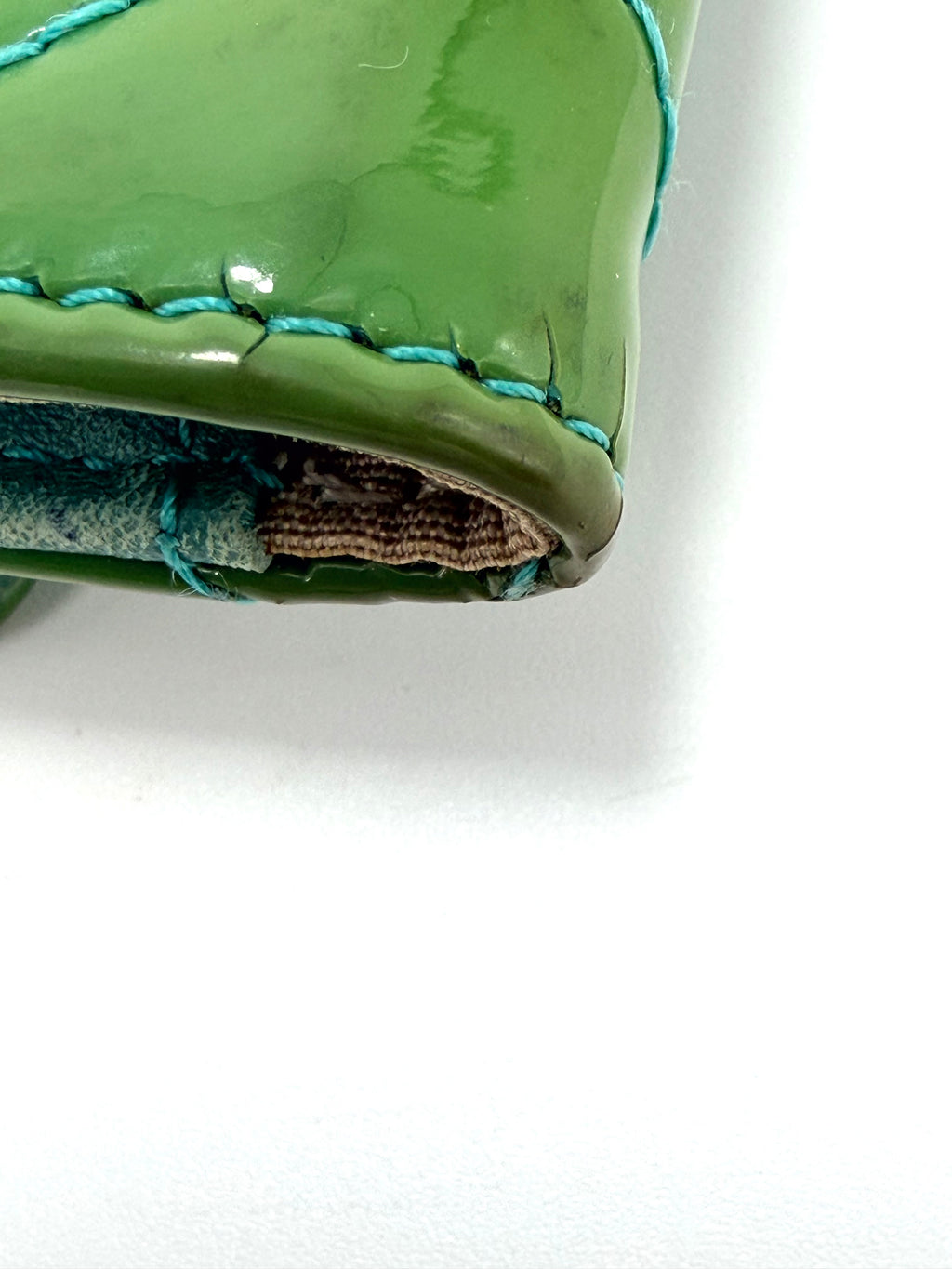 CHANEL Patent Leather Key Case / Wallet – Green with Silver CC Hardware
