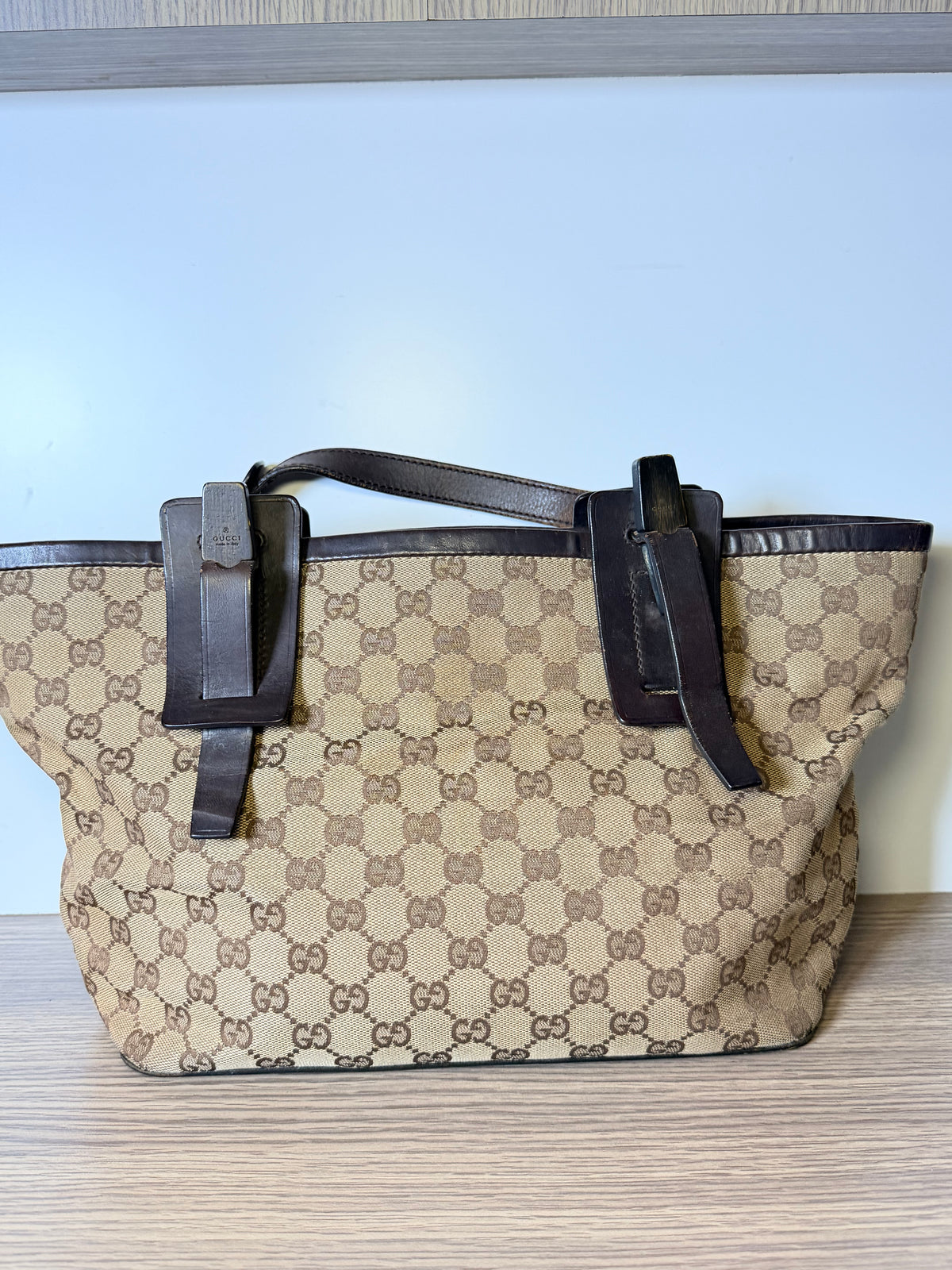 Gucci Vintage GG Monogram Canvas Tote Bag – Brown Leather Buckle Detail