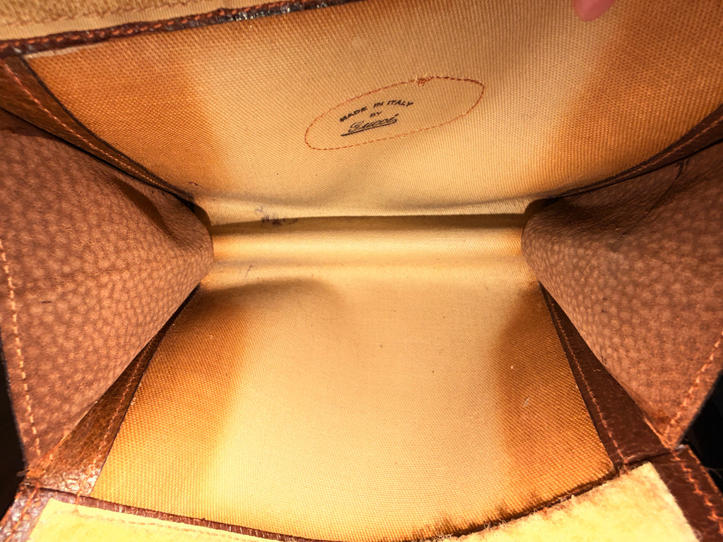 Gucci GG Supreme Monogram Mini Clutch / Cosmetic Case