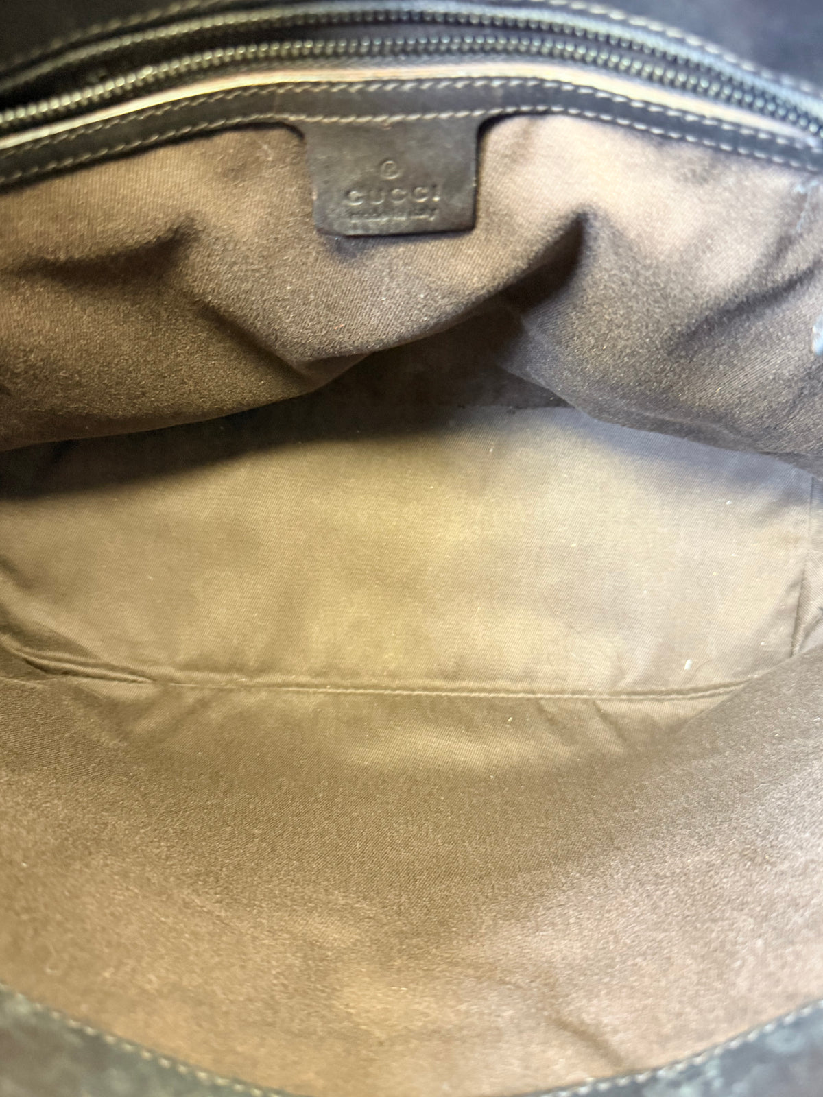 Gucci Vintage GG Monogram Canvas Tote Bag – Brown Leather Buckle Detail