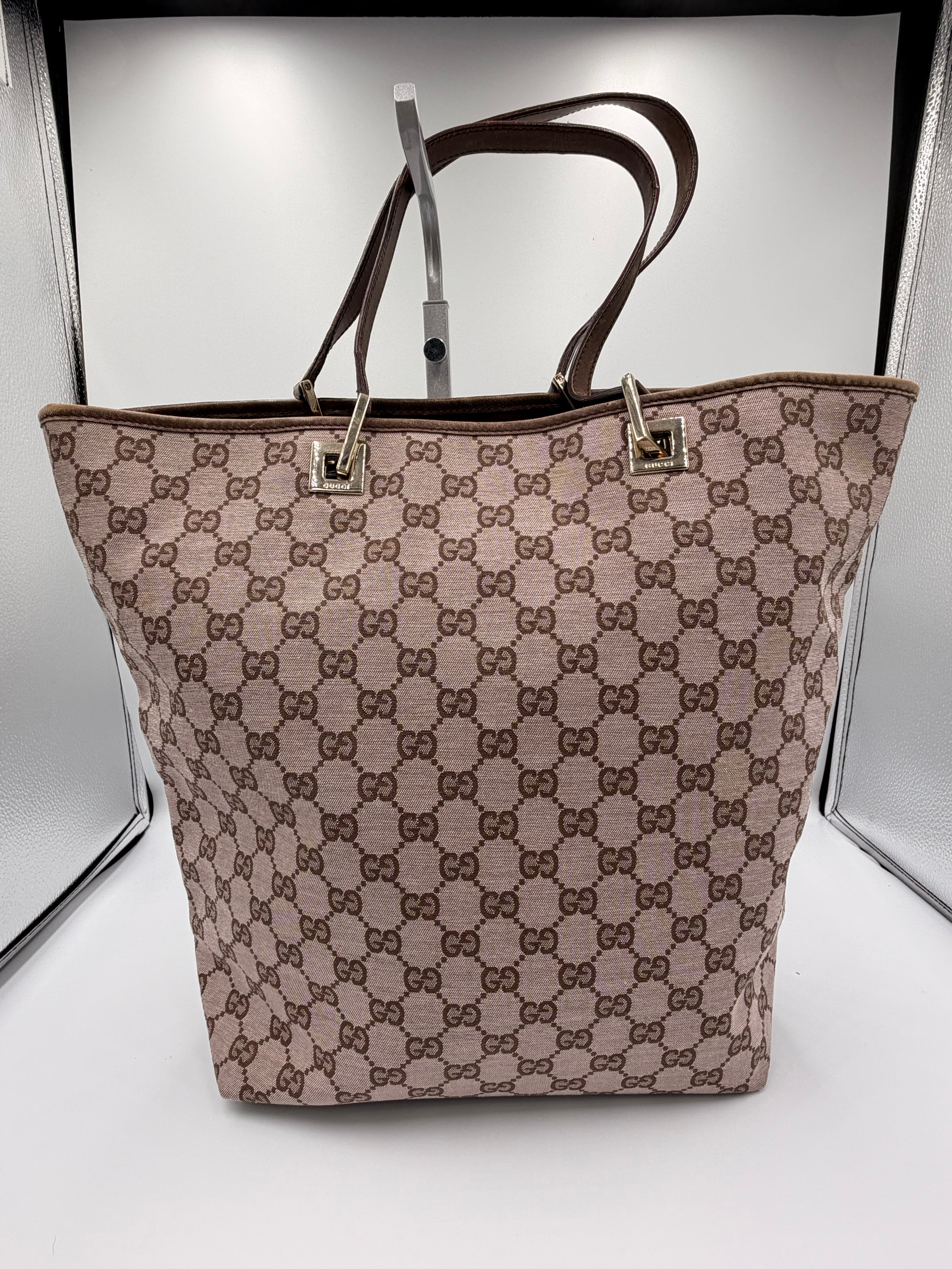 Gucci GG Canvas Tote (Brown)
