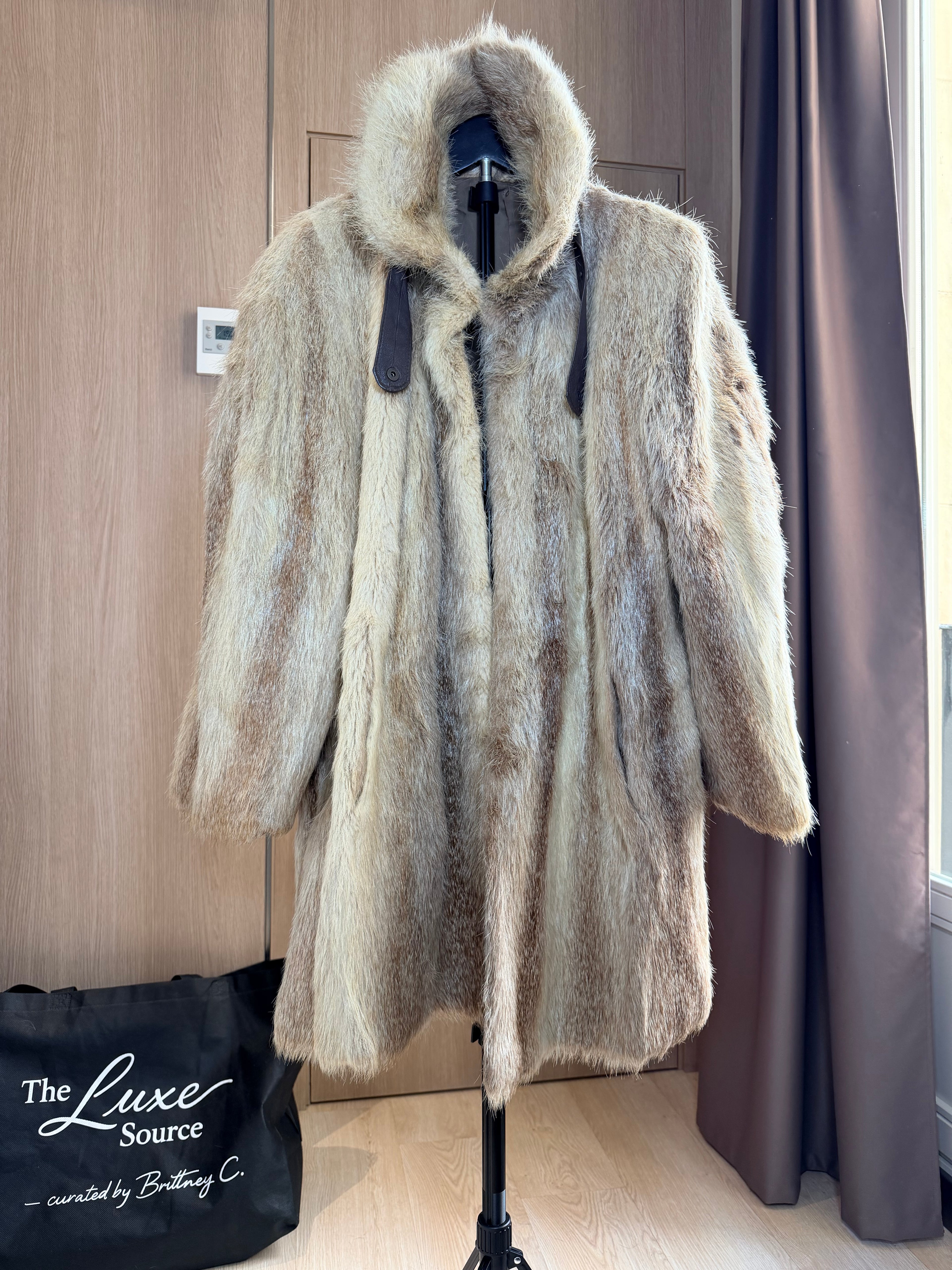 Vintage Natural Coyote Fur Coat – L/XL - 015