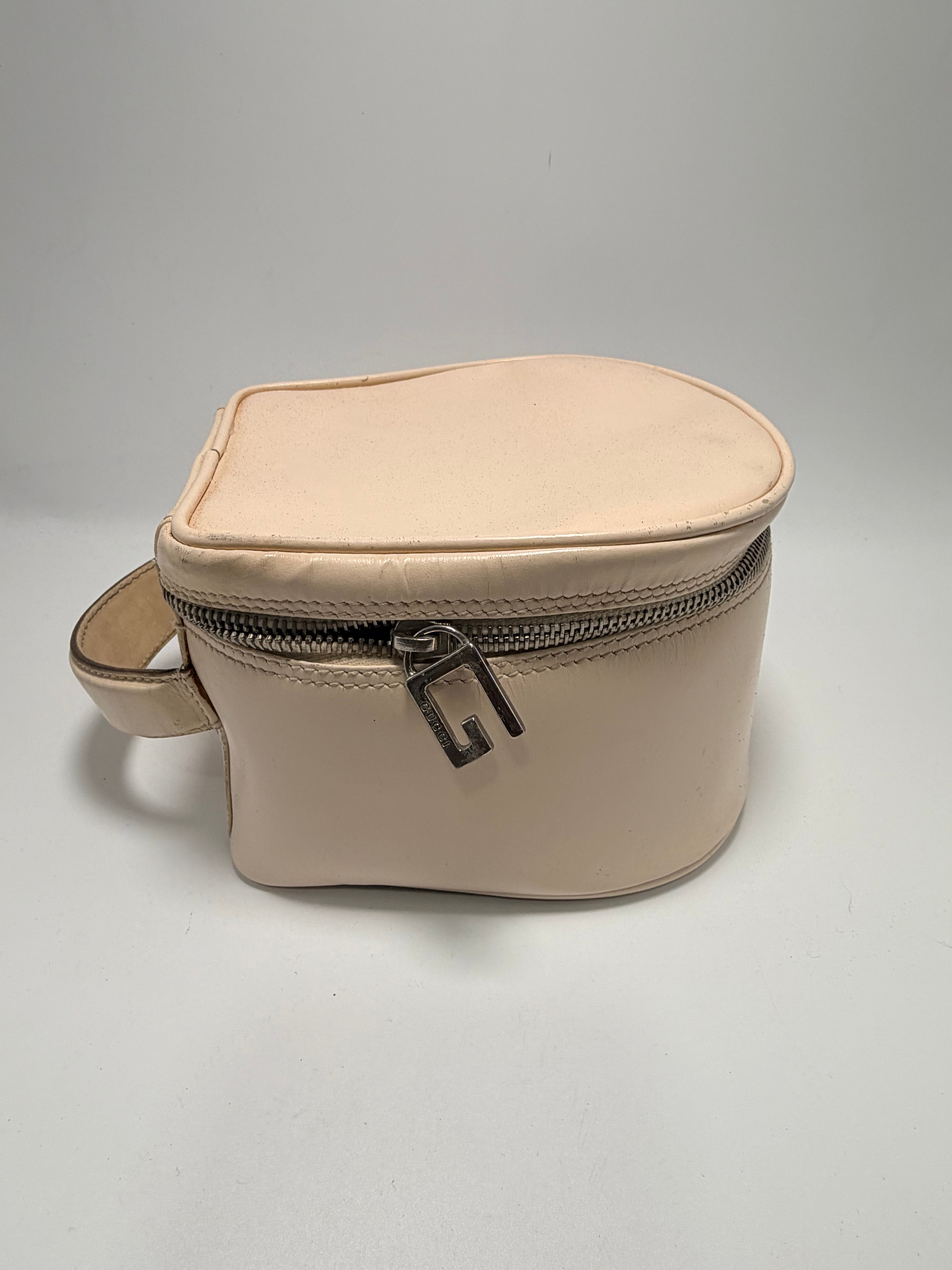 Vintage GUCCI Leather Vanity Case – Cream