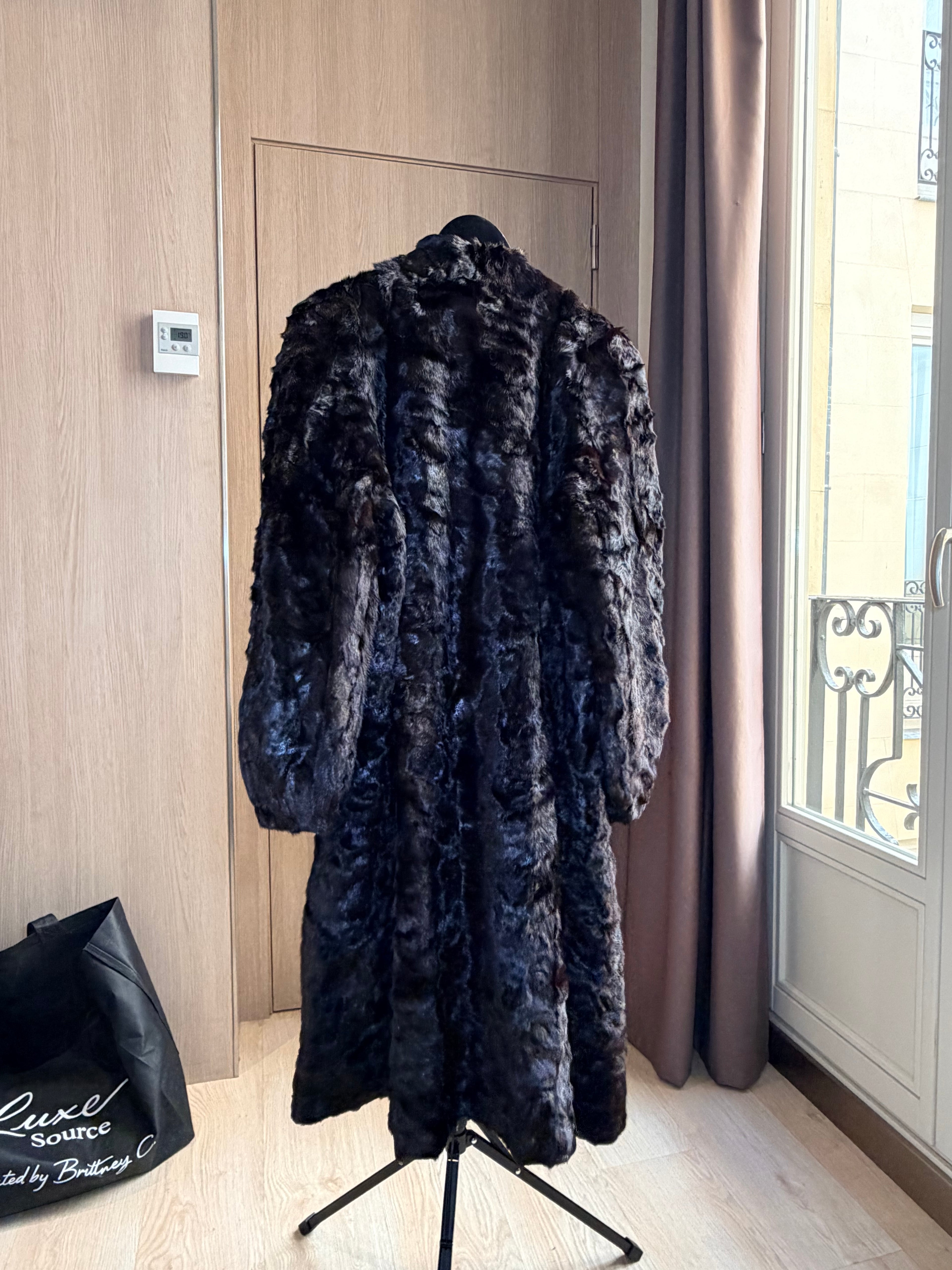 Vintage Black Persian Lamb Fur Coat – Medium -027