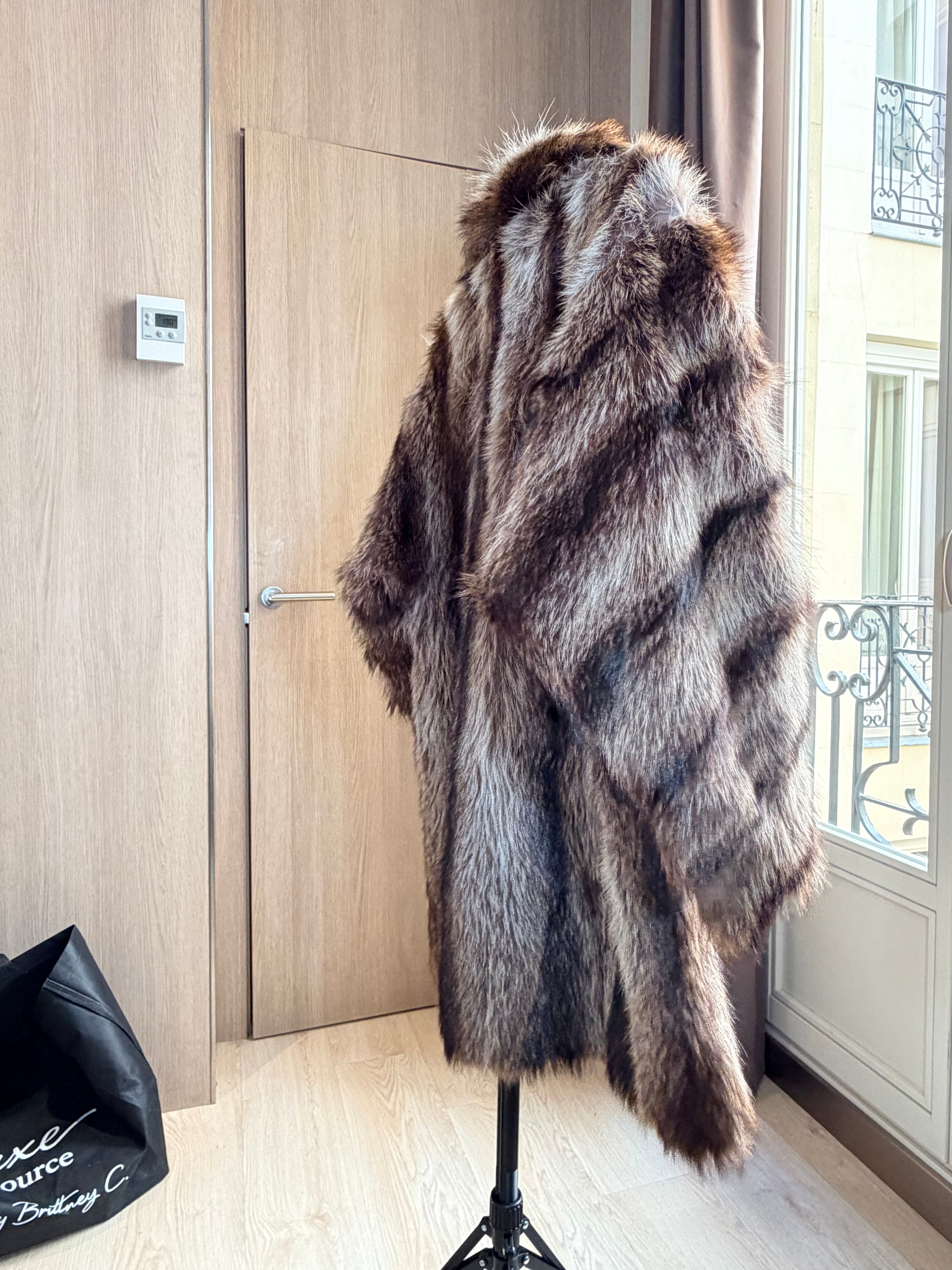 Vintage Natural Raccoon Fur Coat – Large - 034