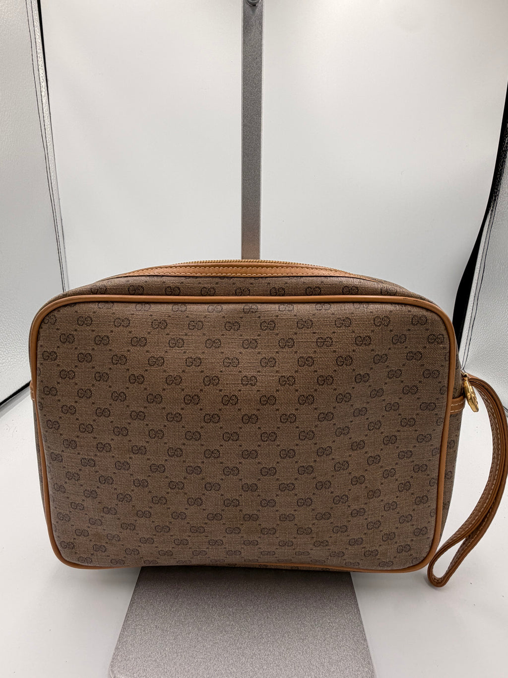 Gucci Vintage GG Monogram Wristlet