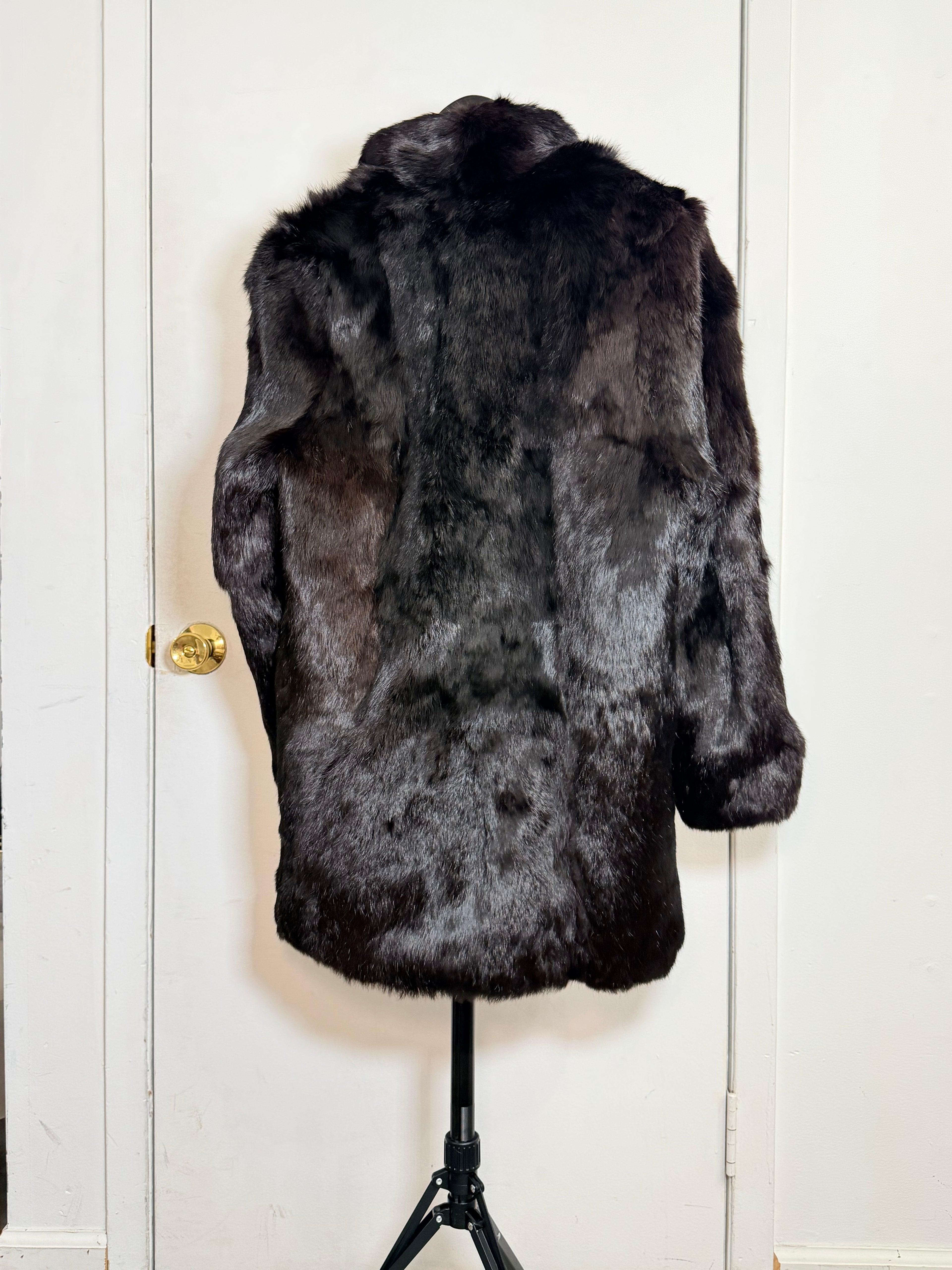 Vintage Dark Ranch Mink Fur Coat (Brown) – Small / Medium 010
