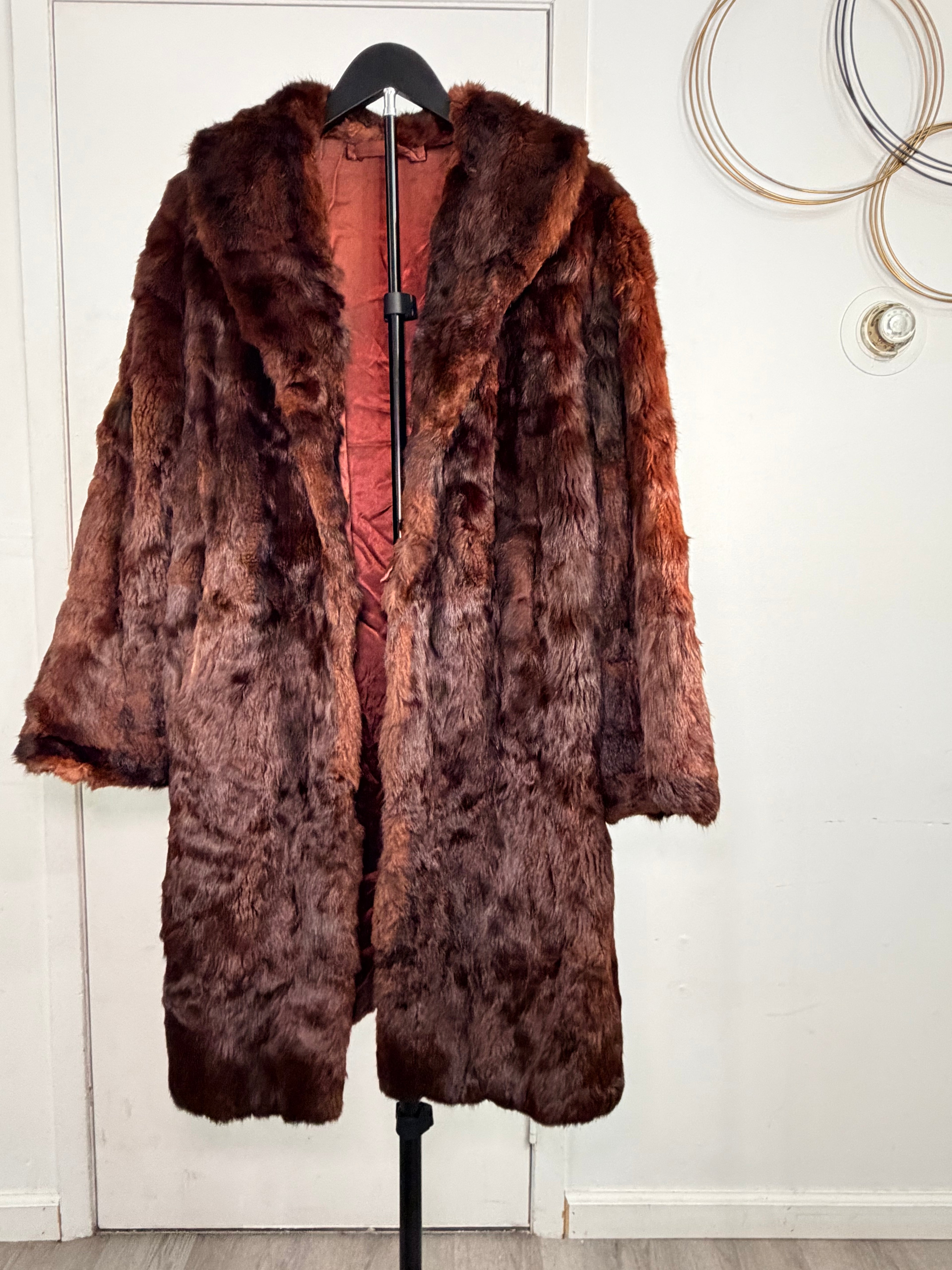 Vintage Mink Fur Coat – Deep Chestnut Brown (XL)