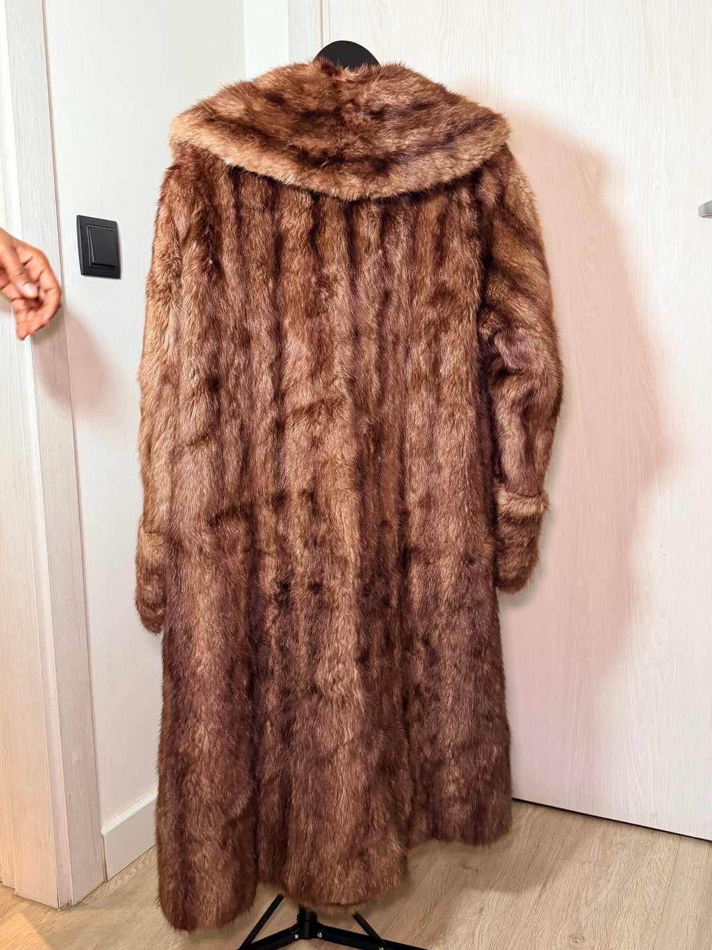 Vintage Real Mink Fur Full-Length Coat – Classic Brown Shawl Collar (Large / XL)