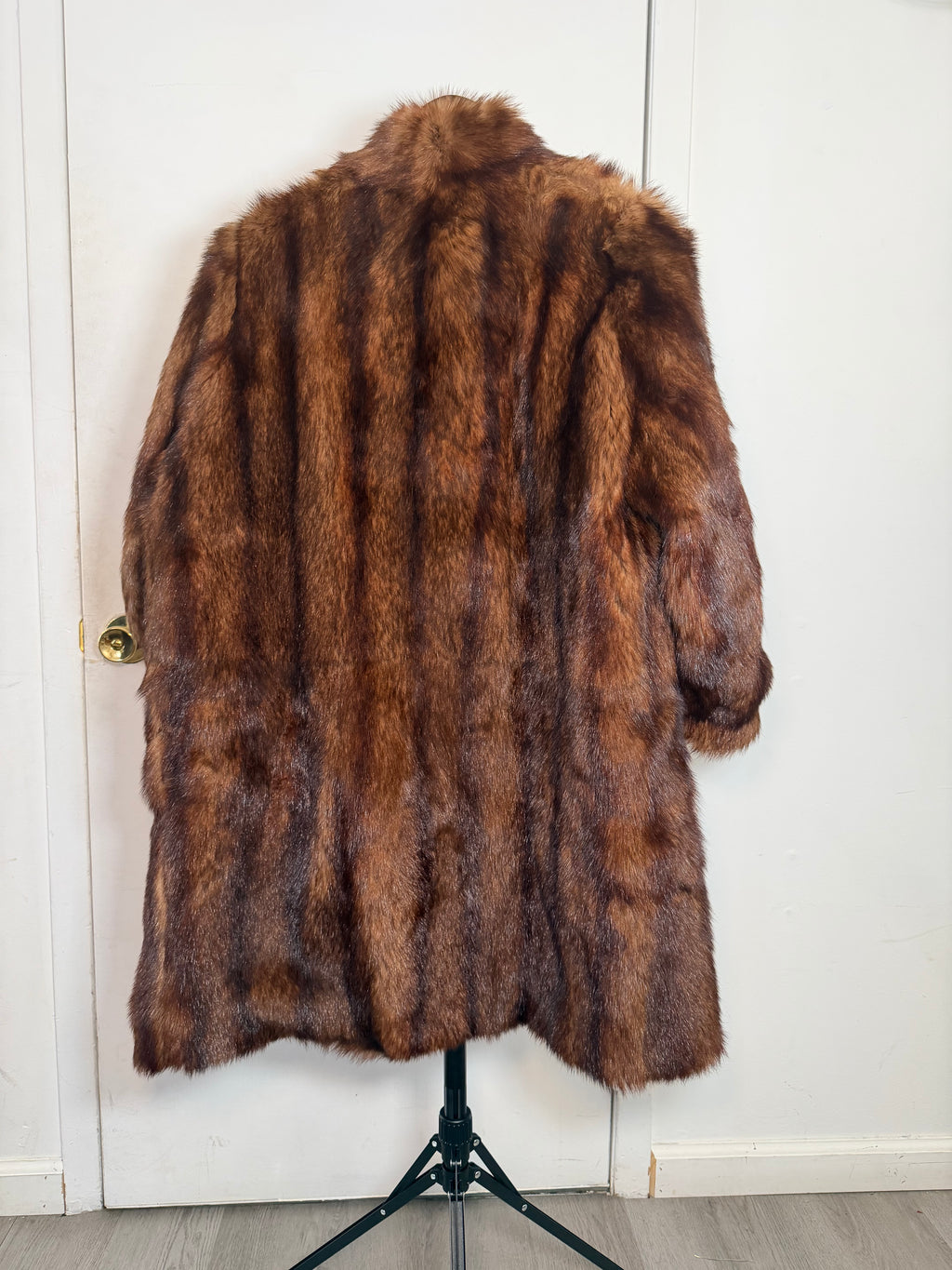 Vintage Brown Mink Fur Coat – Large 025